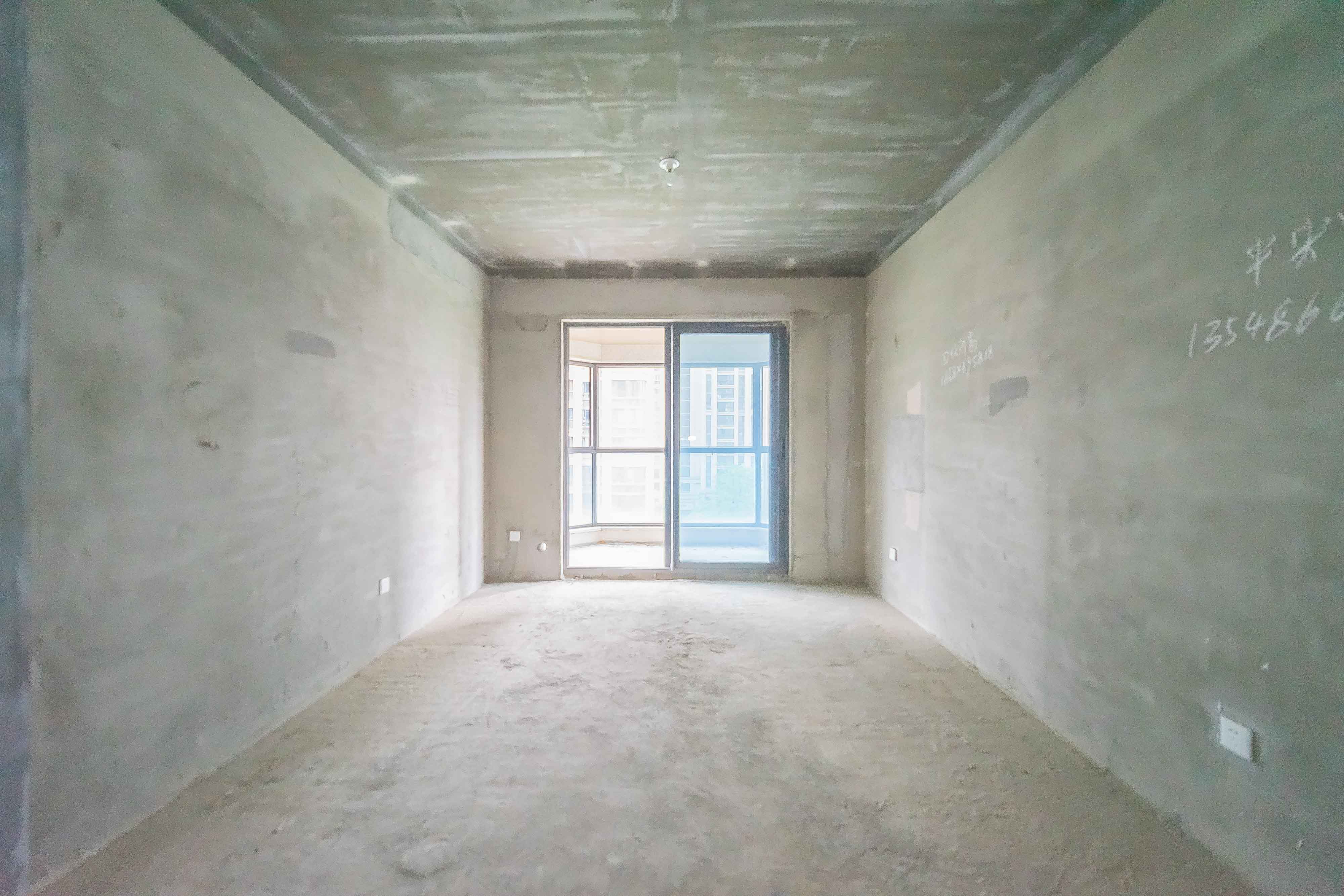 明昇壹城(明昇时代广场)一期  3室2厅1卫    115.0万 明昇壹城(明昇时代广场)一期  3室2厅1卫    115.0万客厅