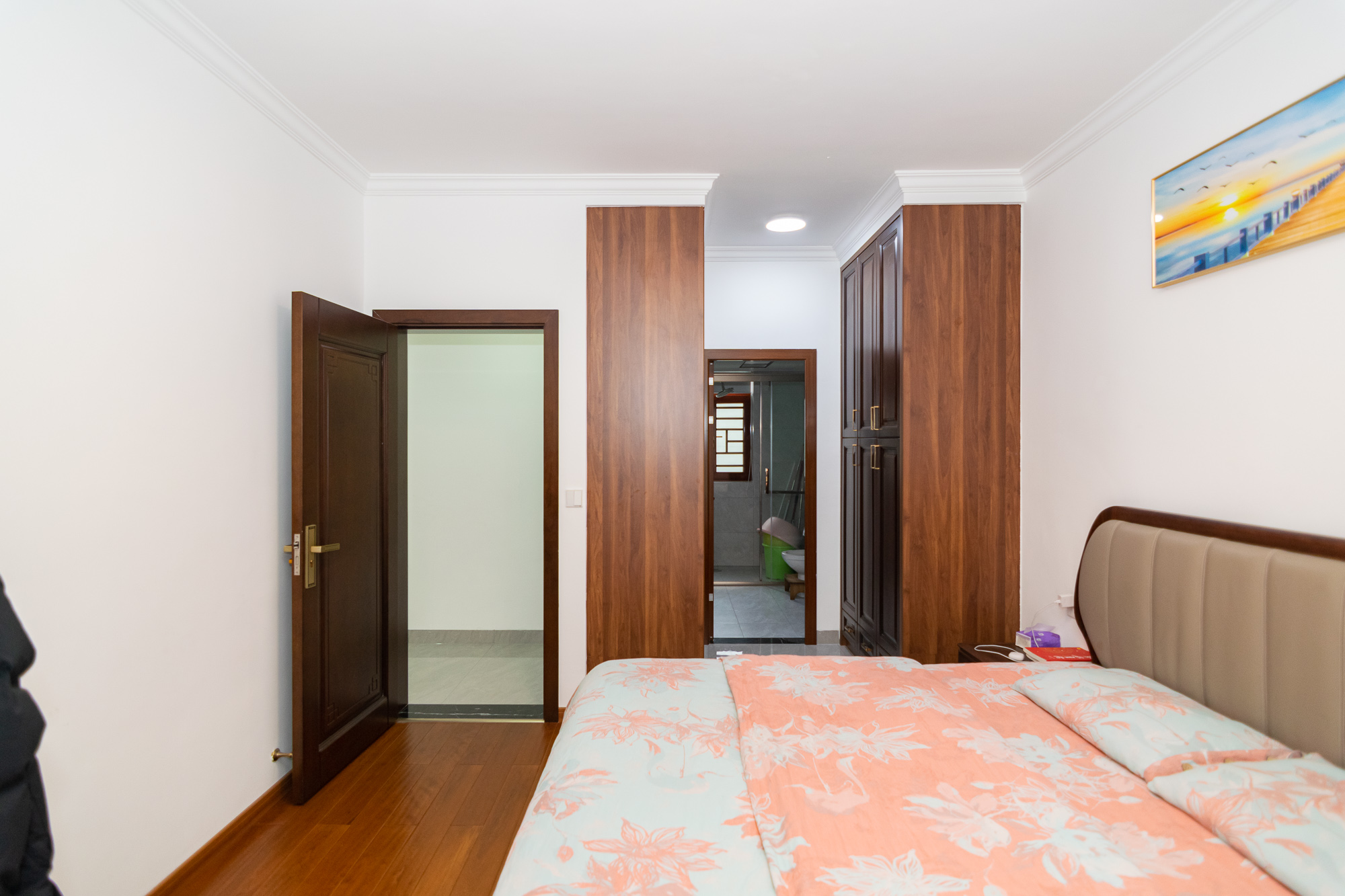 新华联梦想城 5室2厅2卫 155.0万 新华联梦想城 5室2厅2卫 155.0万卧室