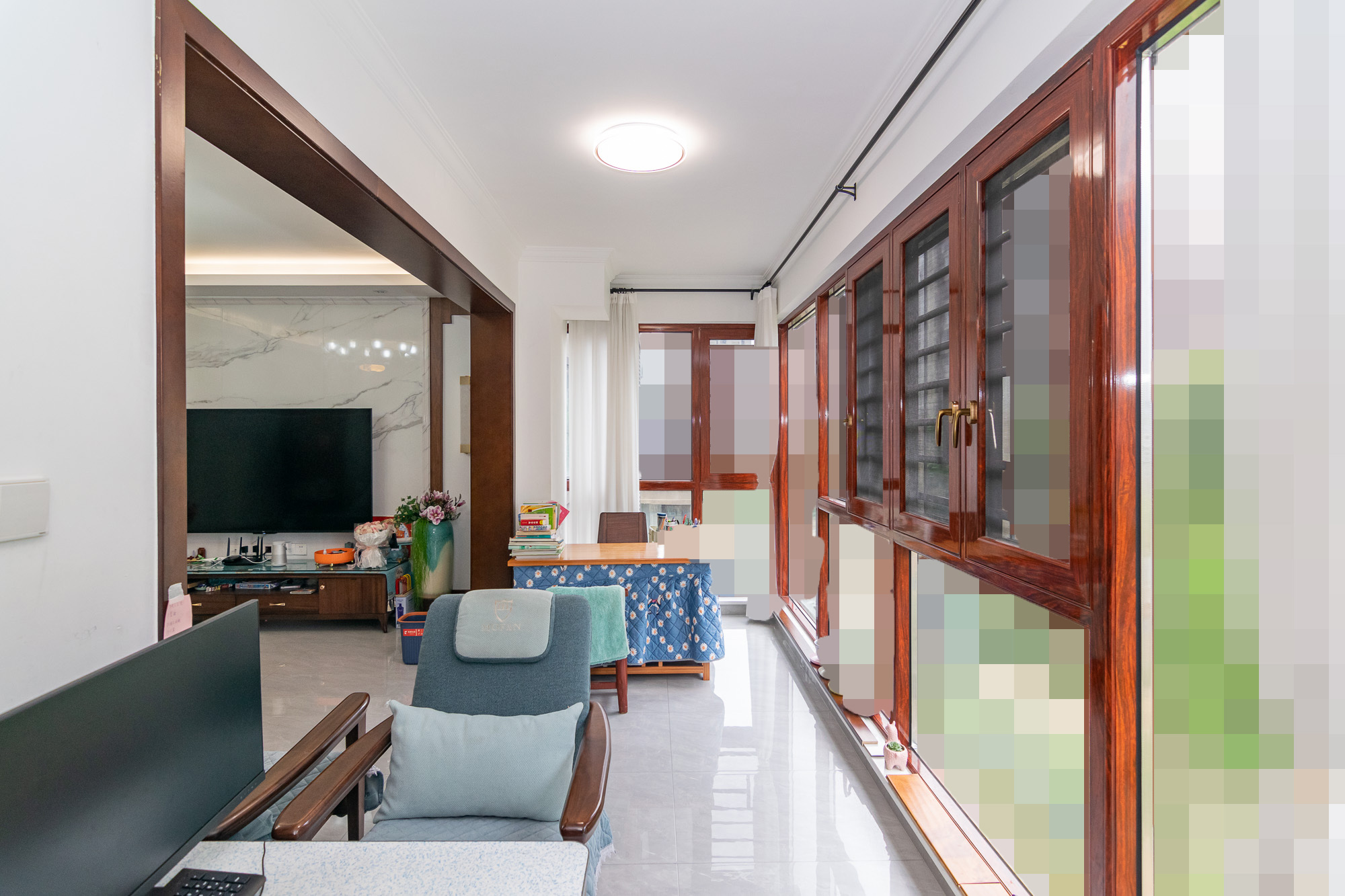 新华联梦想城 5室2厅2卫 155.0万 新华联梦想城 5室2厅2卫 155.0万阳台