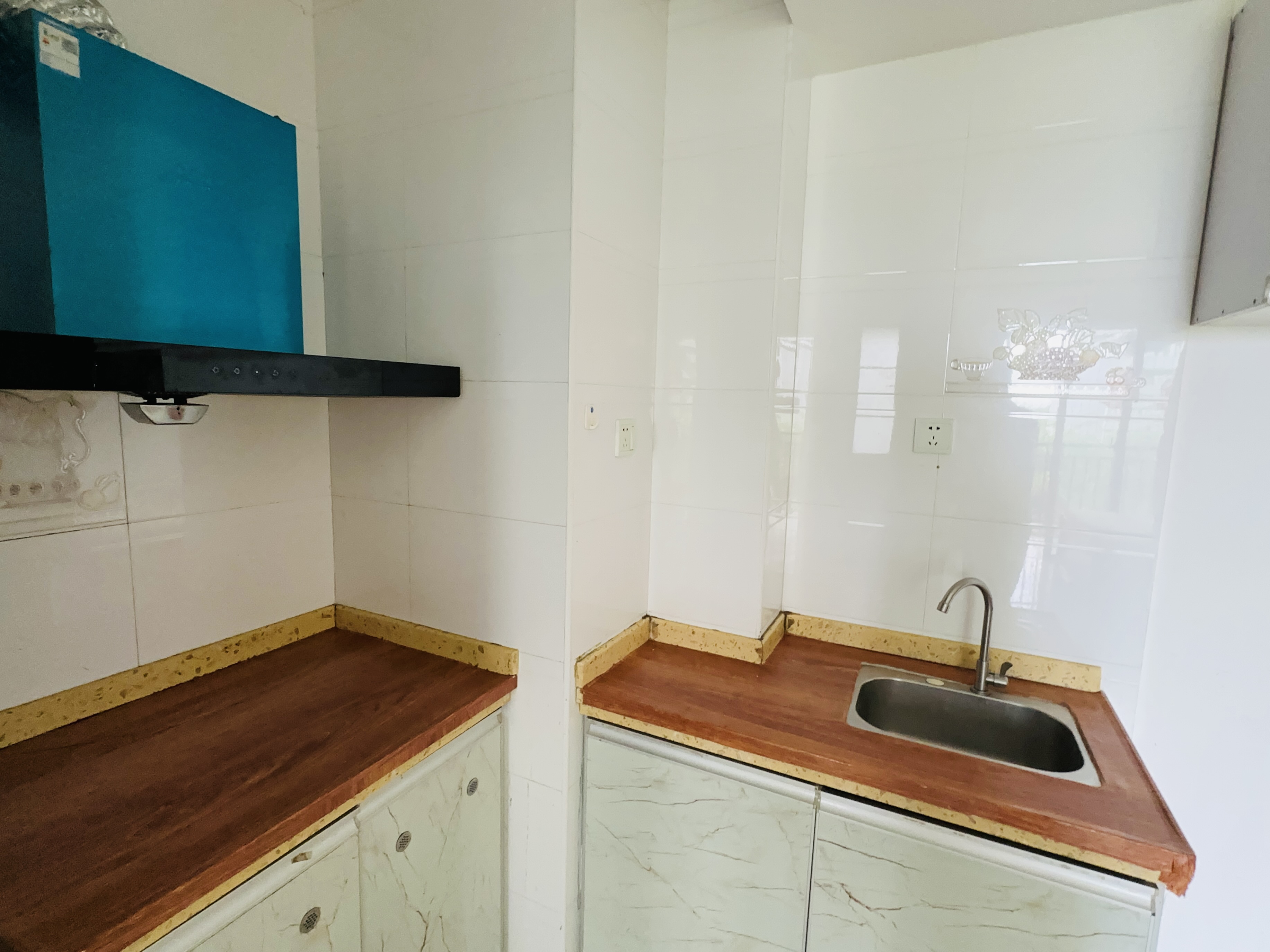 锦地翰城一期 1室0厅1卫 50.0万 锦地翰城一期 1室0厅1卫 50.0万厨房