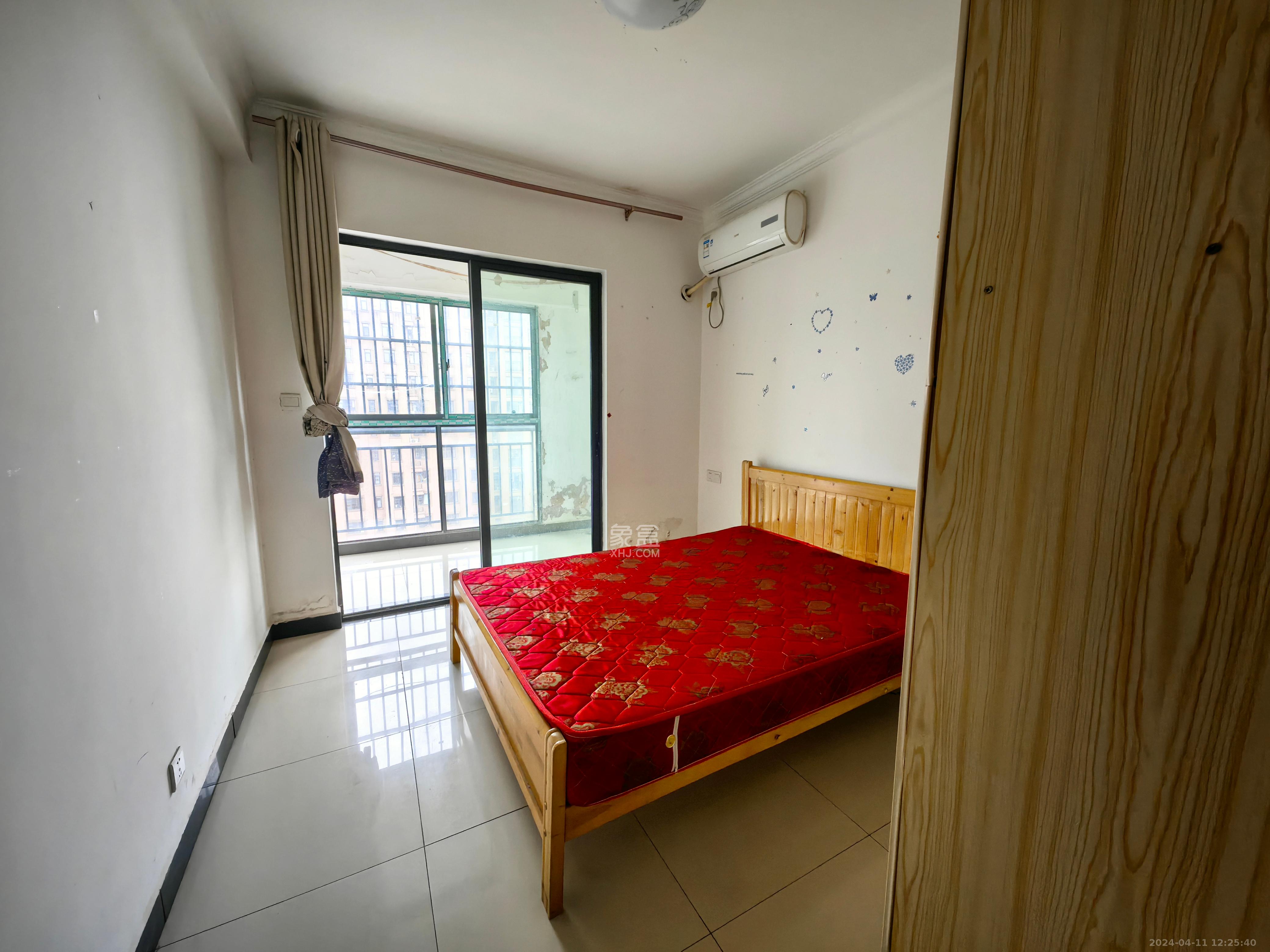 三一街区  3室2厅1卫   1800.00元/月室内图