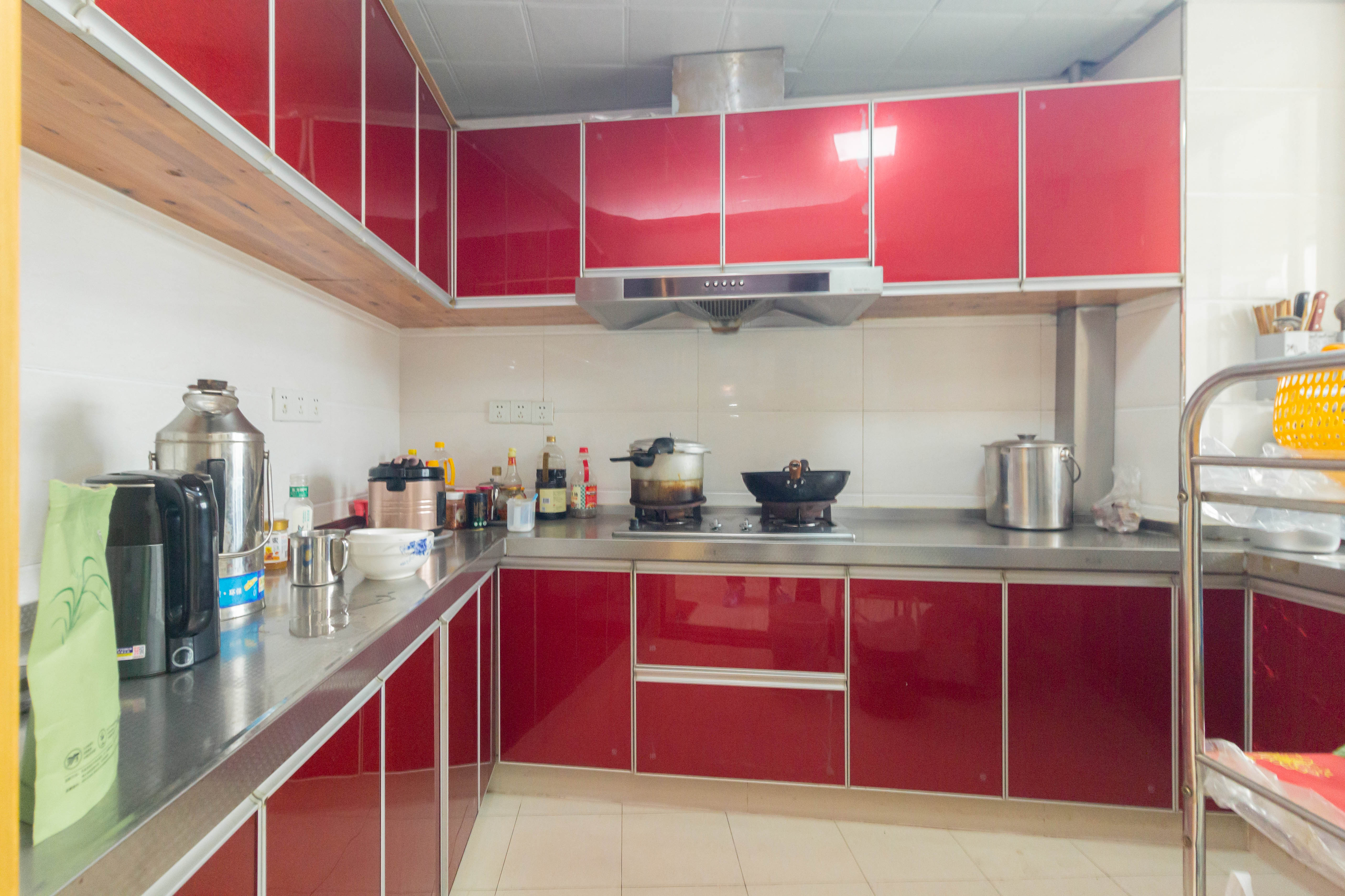 爵士湘  3室2厅1卫    90.0万厨房