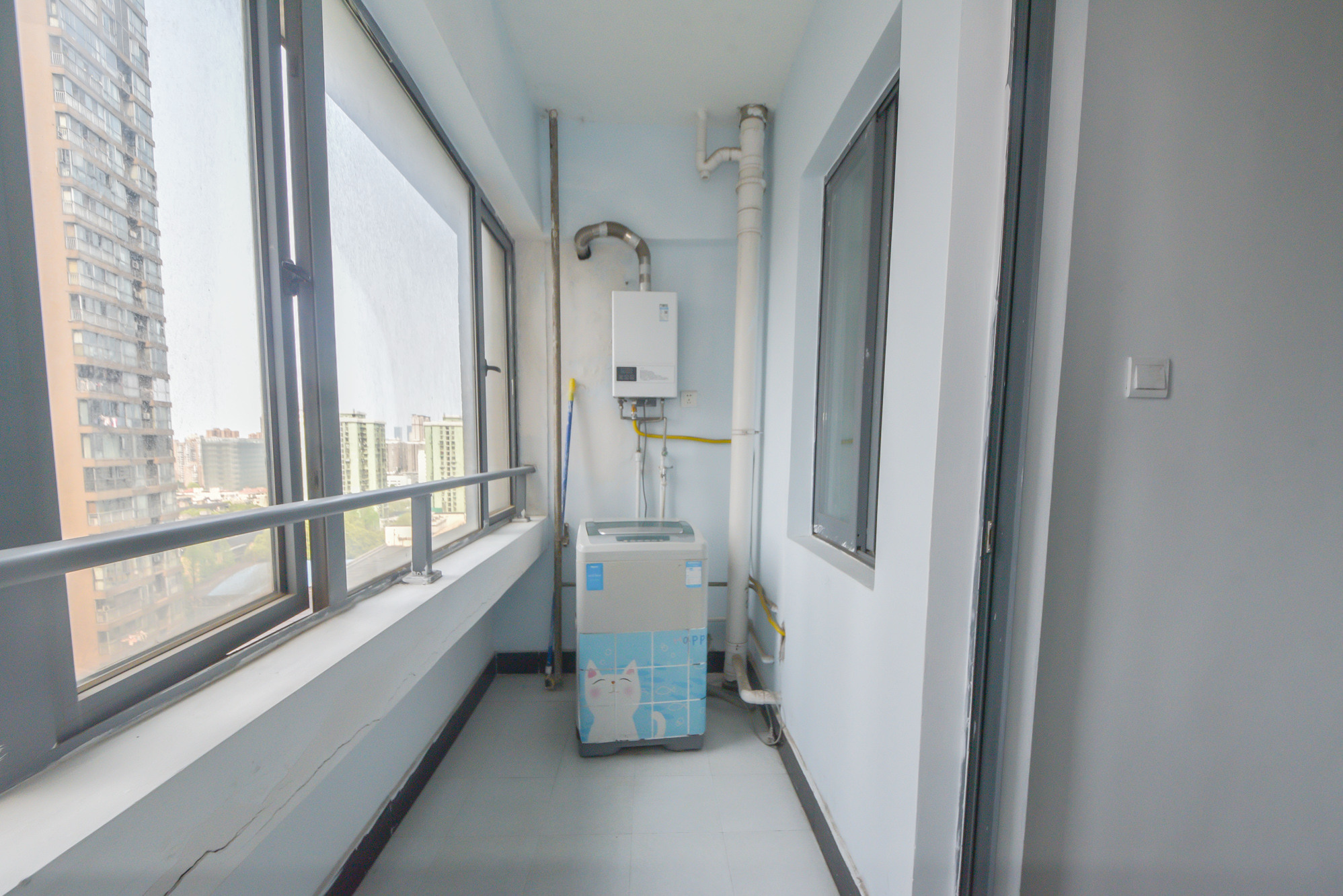 万博汇  3室2厅1卫    98.0万 万博汇  3室2厅1卫    98.0万阳台