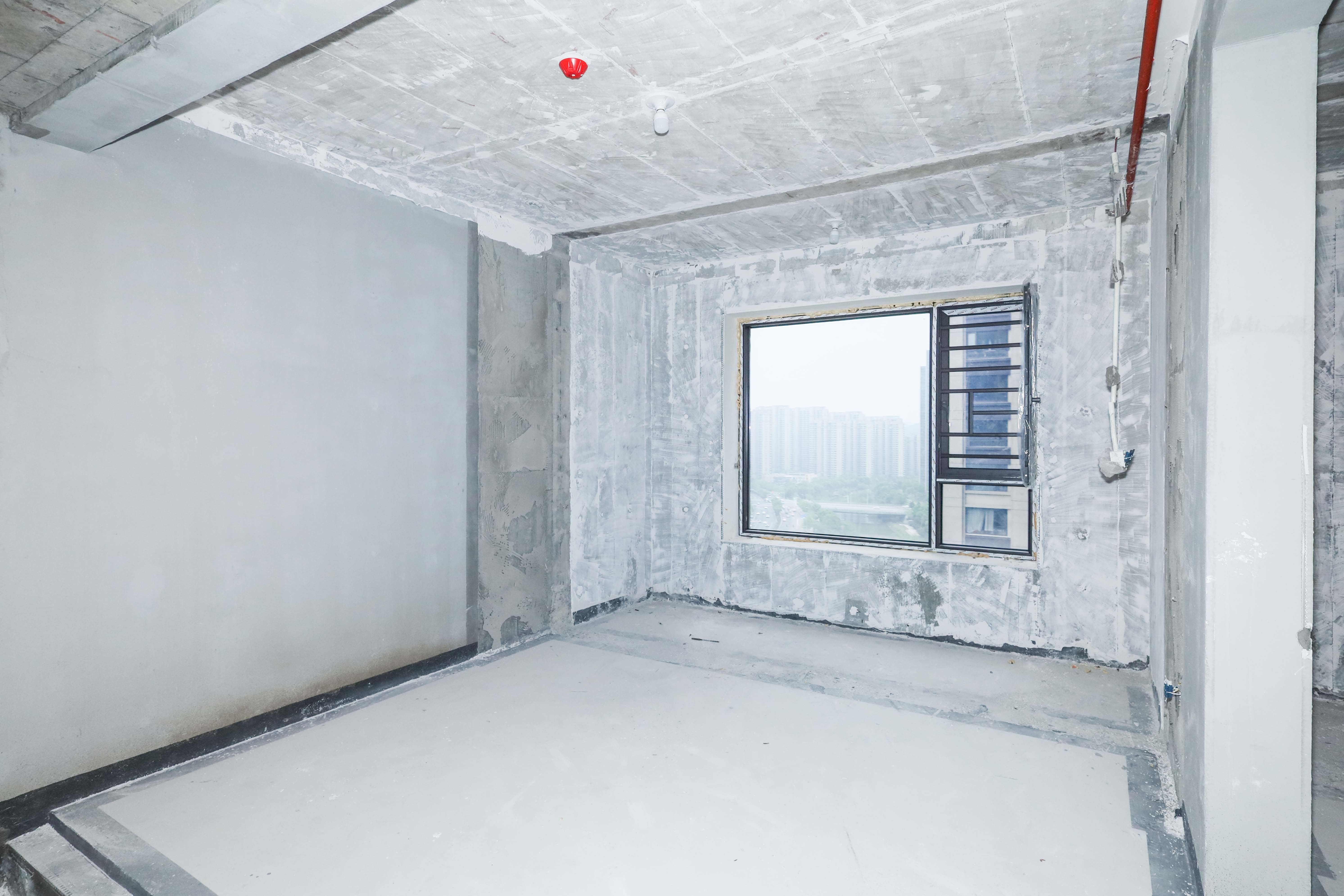 建发央著  4室2厅2卫   262.00万卧室
