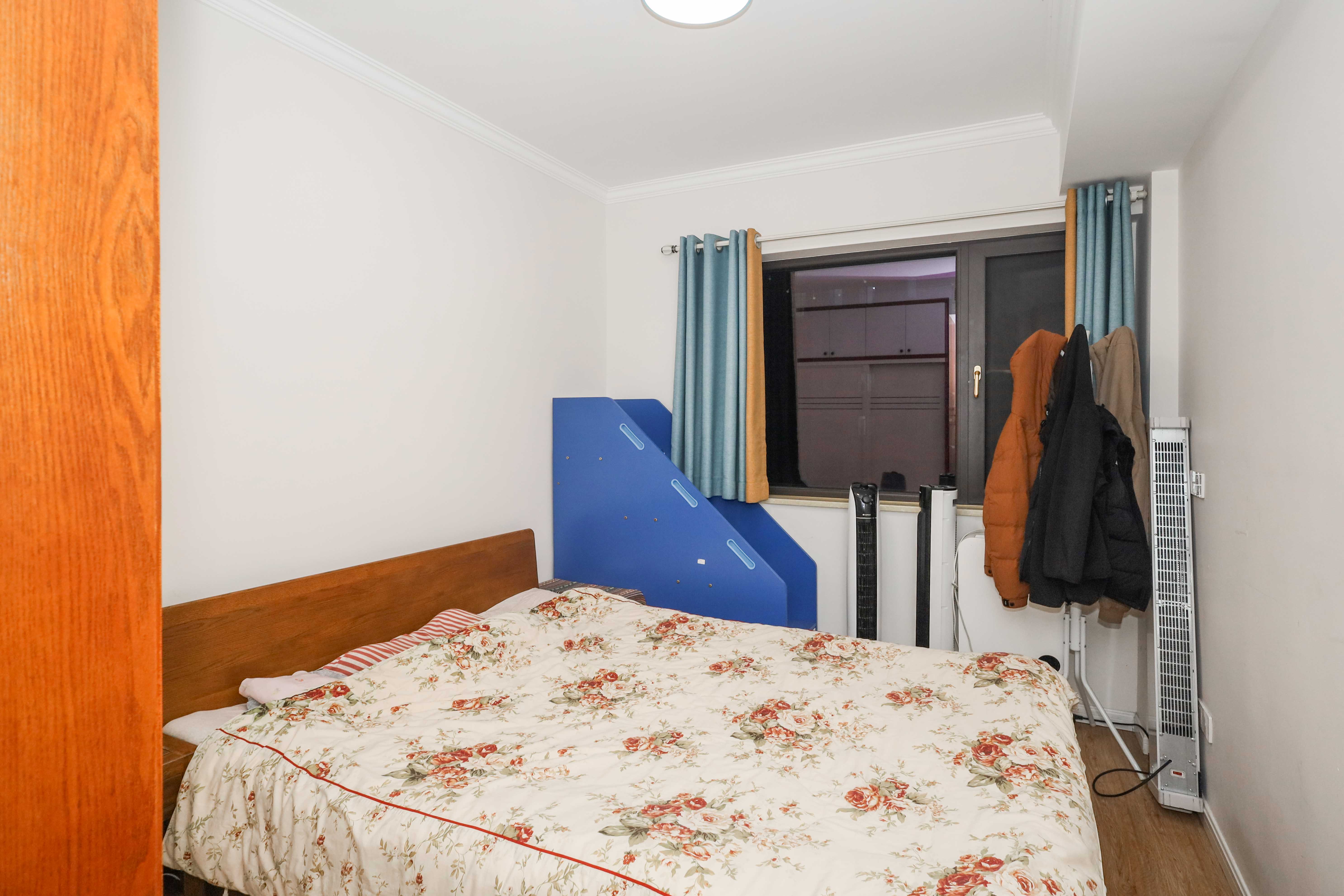 中冶中央公园  4室2厅2卫    145.0万 中冶中央公园  4室2厅2卫    145.0万卧室