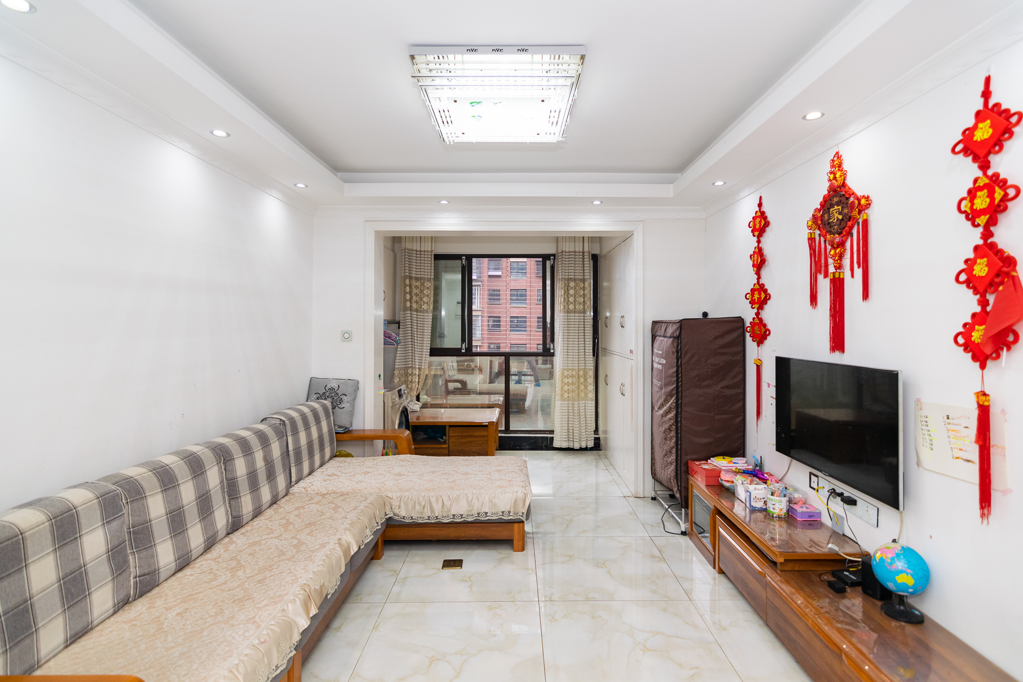 新城国际花都 2室1厅1卫 58.0万 新城国际花都 2室1厅1卫 58.0万客厅