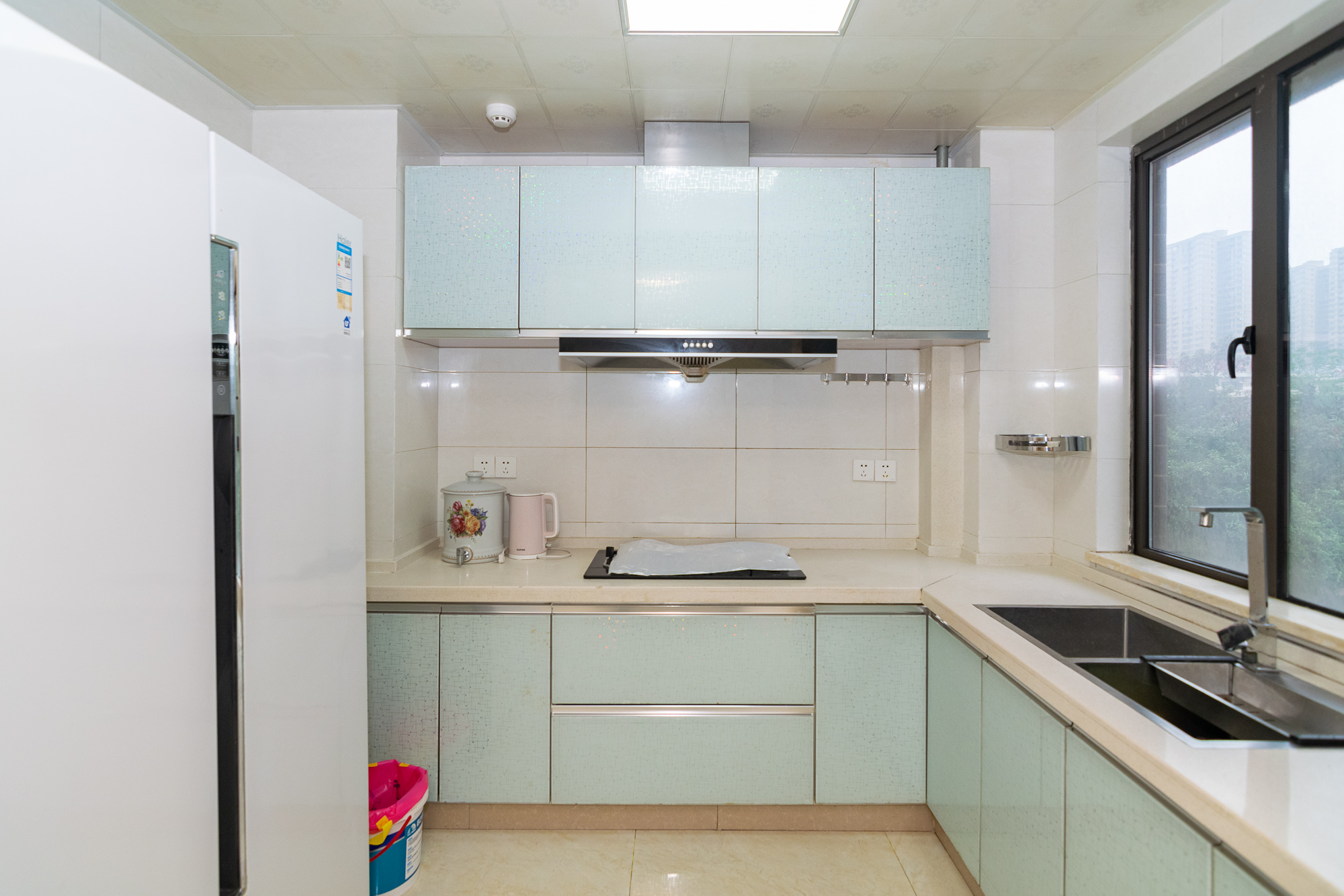 润和长郡(润和紫郡二三期) 5室2厅2卫 128.0万 润和长郡(润和紫郡二三期) 5室2厅2卫 128.0万厨房