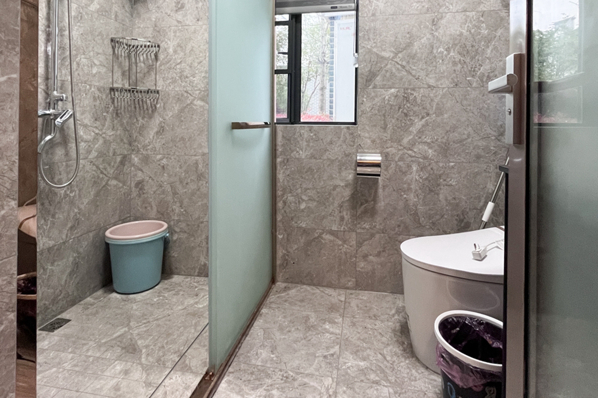 时光潇湘学府(浔学苑)  3室2厅2卫    99.88万 时光潇湘学府(浔学苑)  3室2厅2卫    99.88万卫生间