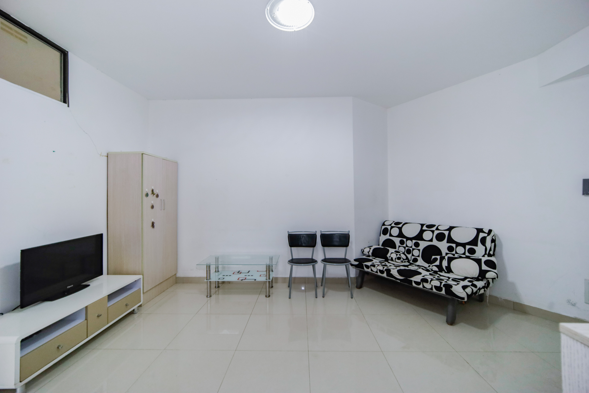 万象美域 2室1厅1卫 38.0万 万象美域 2室1厅1卫 38.0万客厅