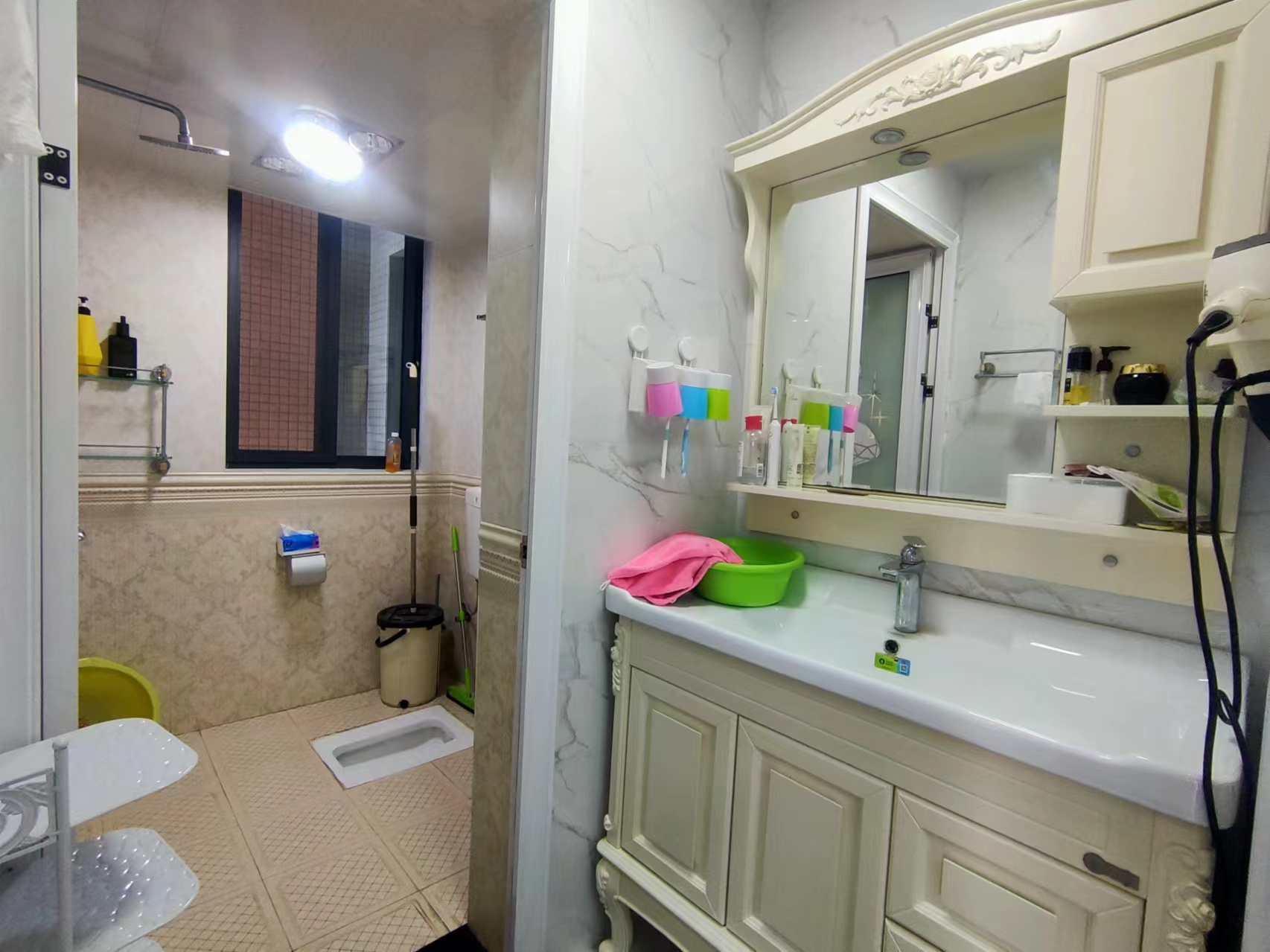 百江明珠 2室2厅2卫 58.0万 百江明珠 2室2厅2卫 58.0万室内图