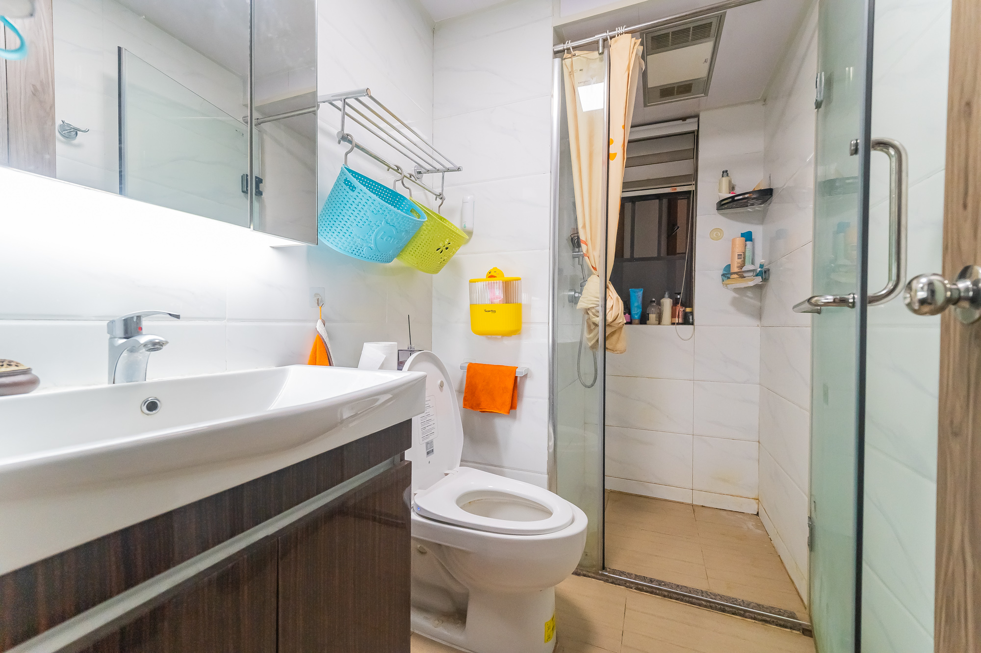 碧桂园中央花园  3室2厅2卫    95.6万 碧桂园中央花园  3室2厅2卫    95.6万卫生间