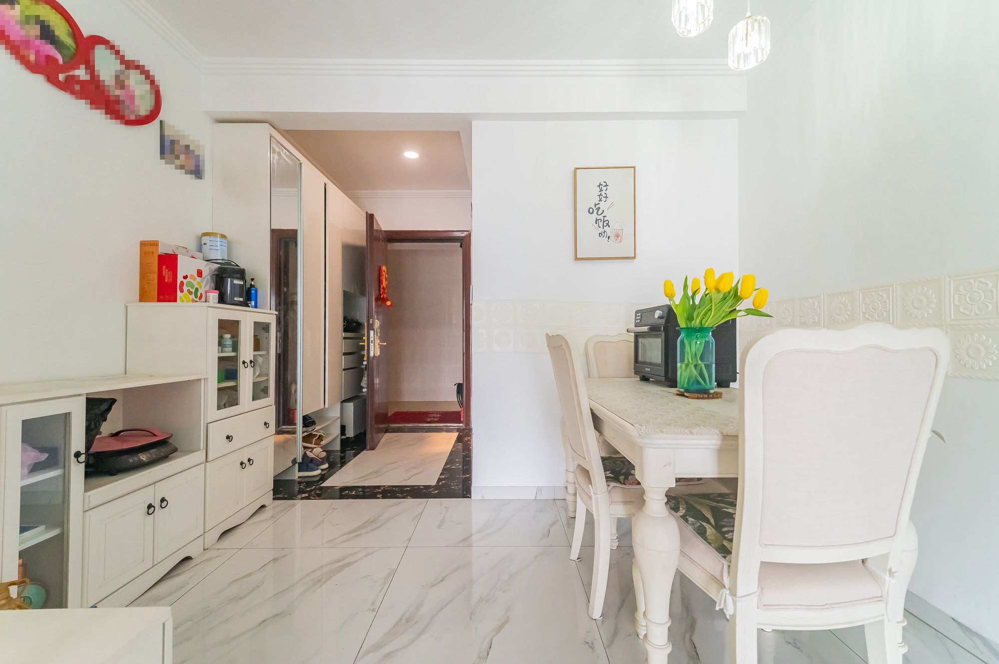 碧桂园中央花园  3室2厅2卫    95.6万 碧桂园中央花园  3室2厅2卫    95.6万客厅