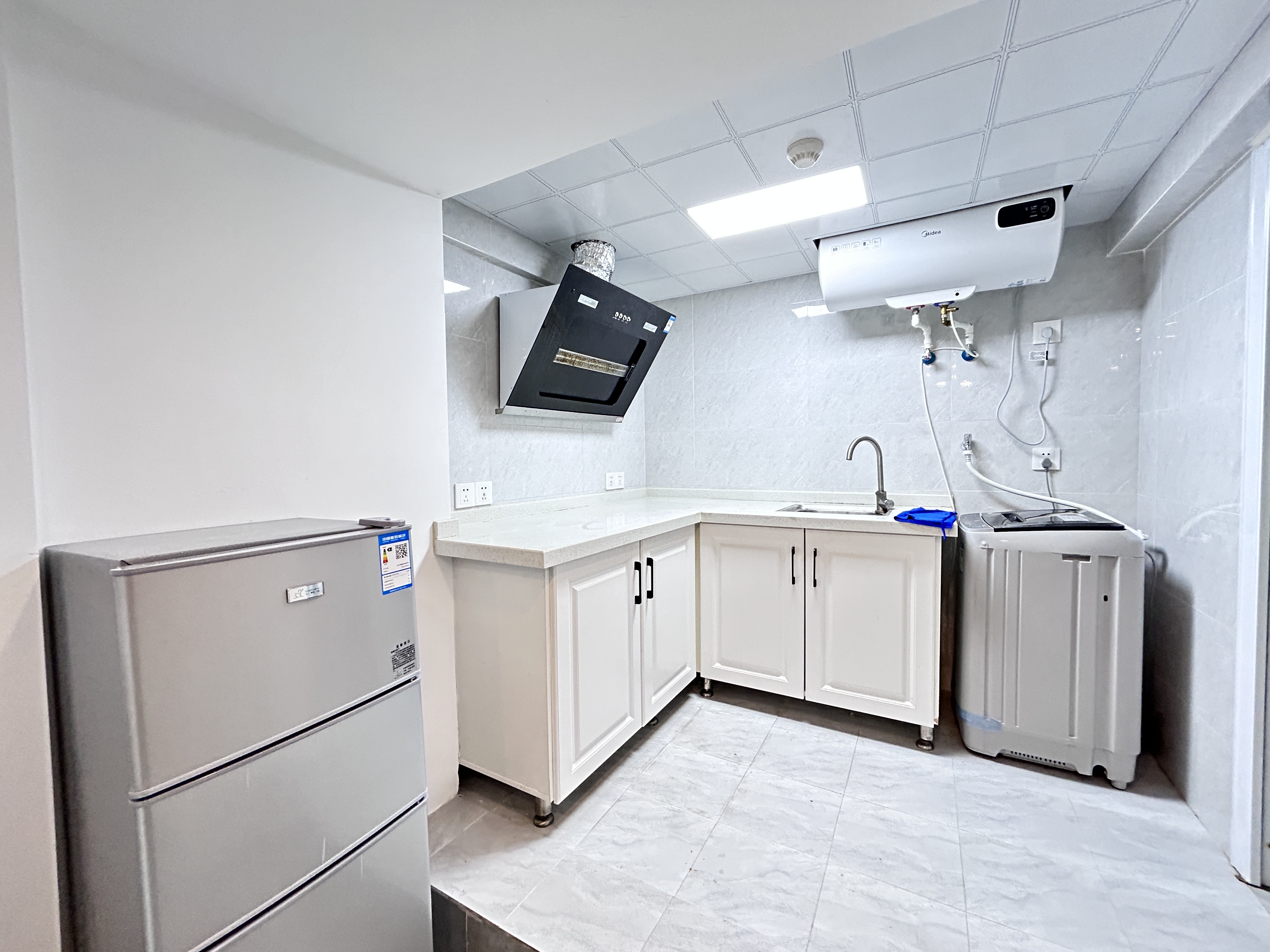 金融城二期(金融派公寓) 0室0厅0卫 1500.00元/月 金融城二期(金融派公寓) 0室0厅0卫 1500.00元/月室内图