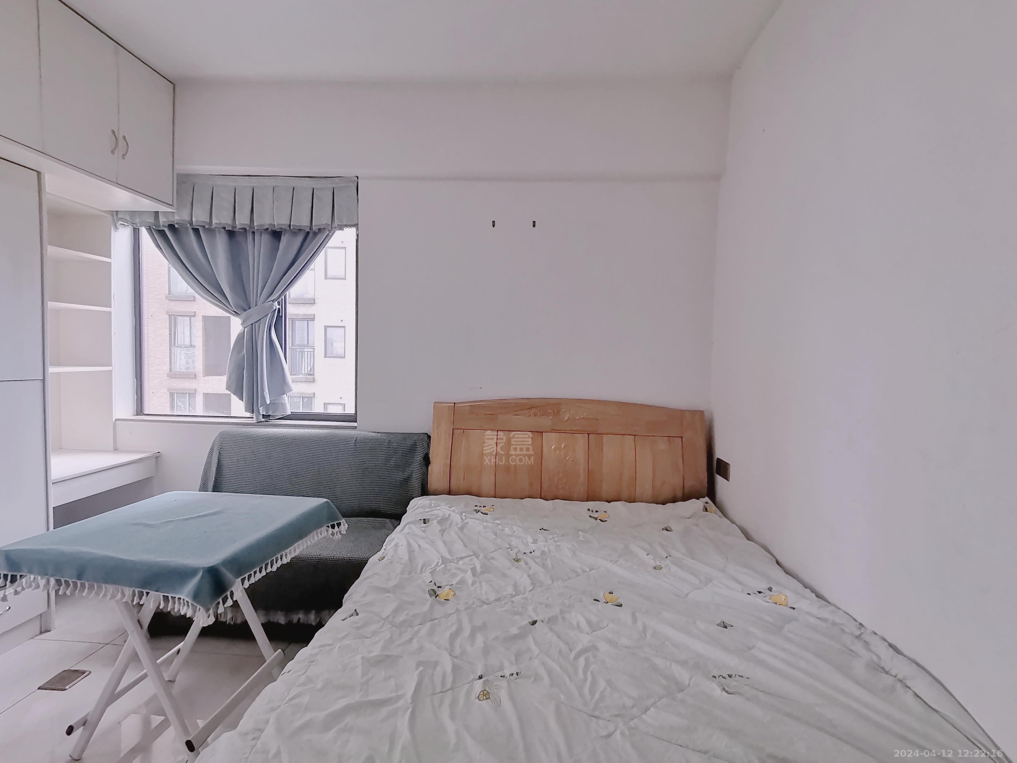 中建御山和苑  1室1厅1卫   1400.00元/月室内图1