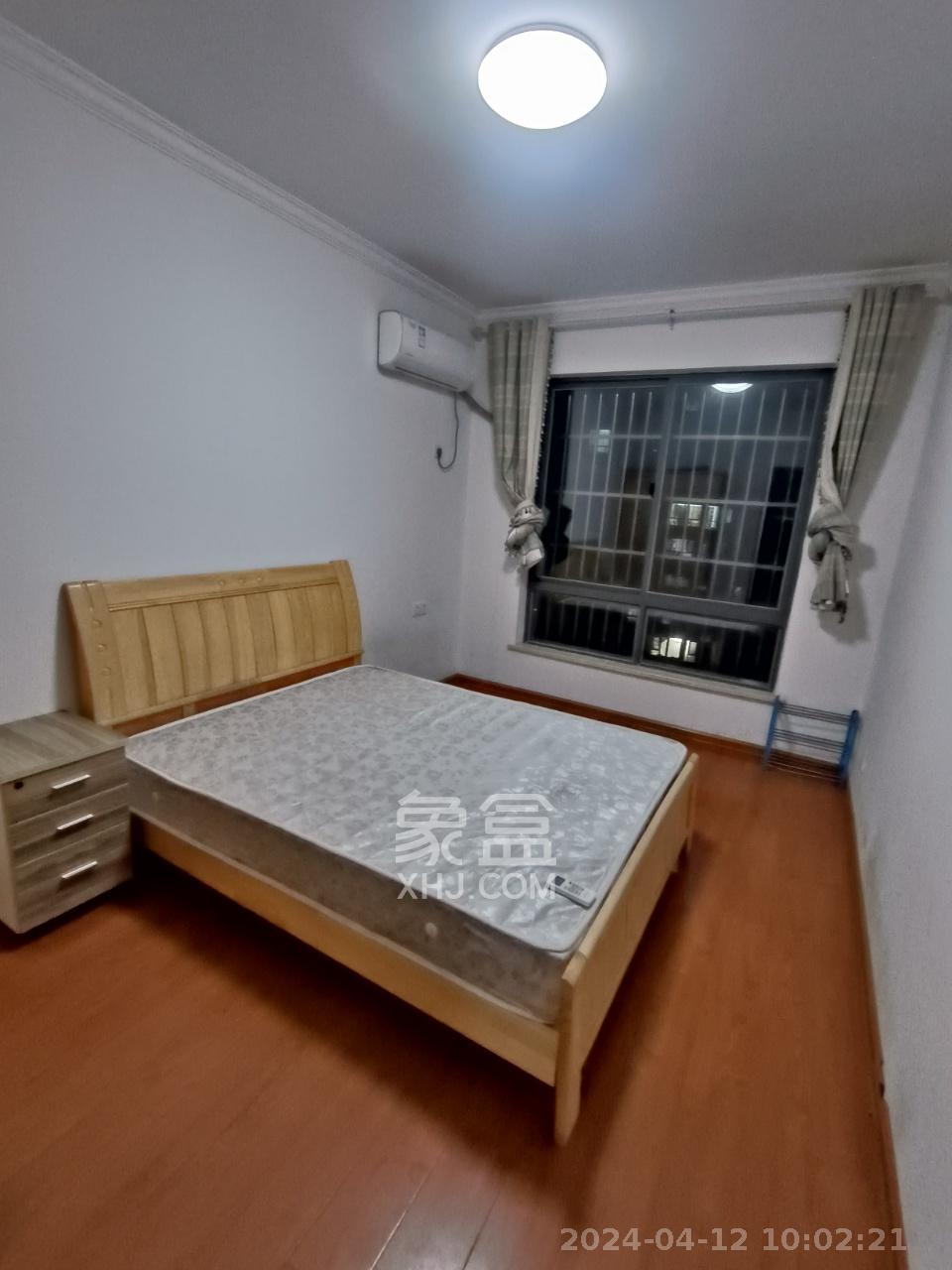 鑫远湘府华城  4室2厅1卫    3100.0元/月室内图