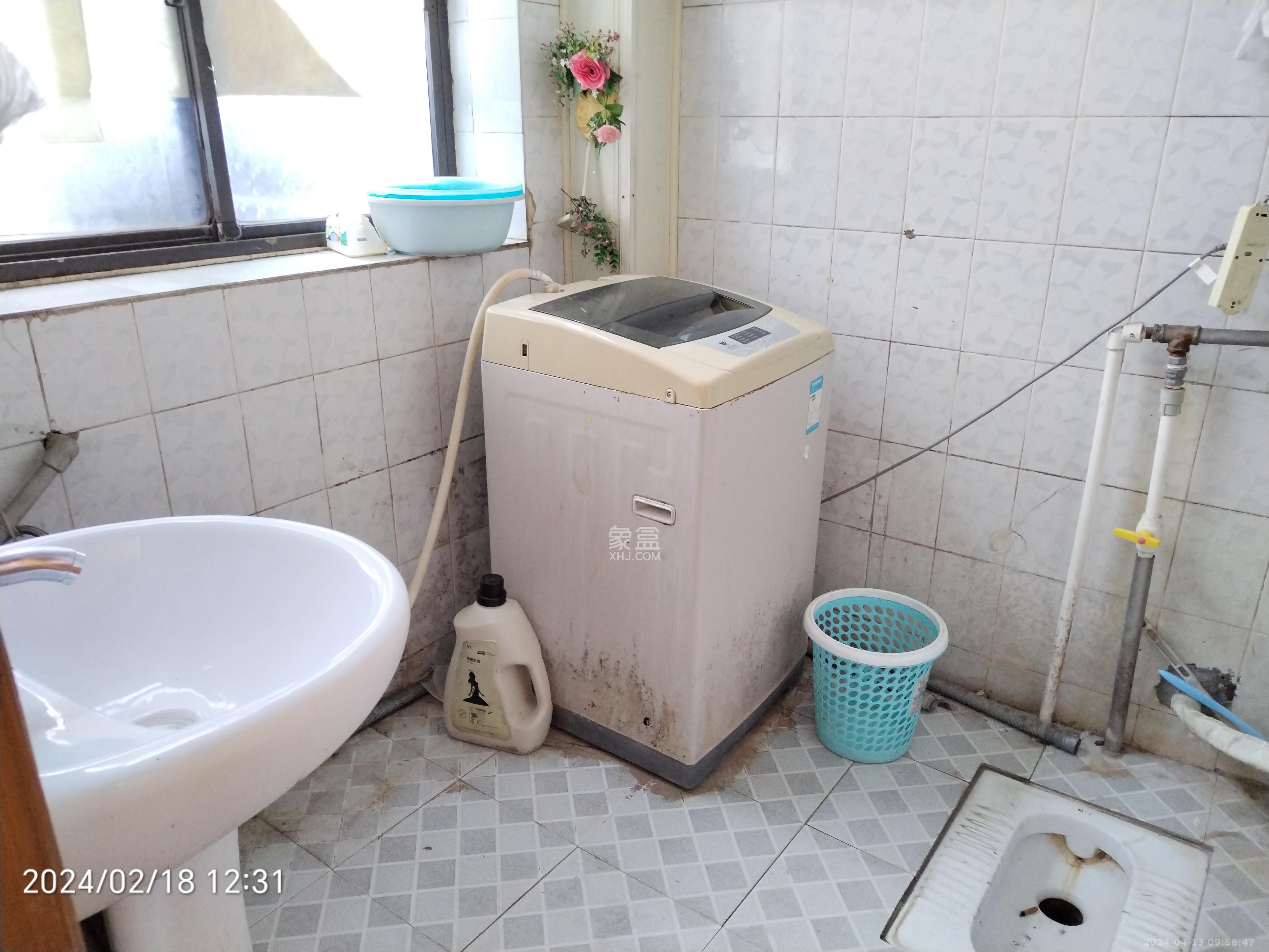 邮电新村  3室2厅1卫   1600.00元/月室内图