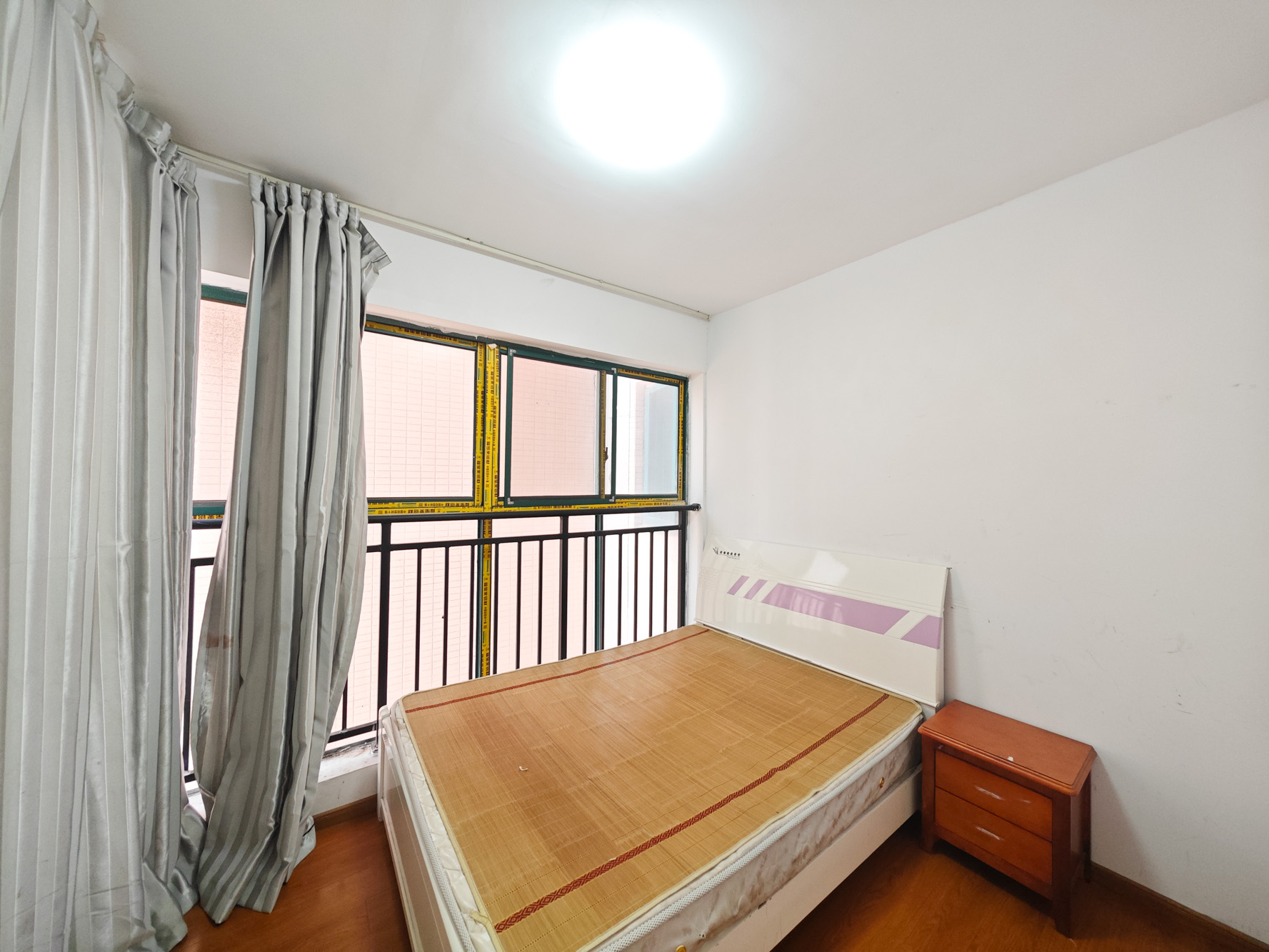 博长山水香颐  4室2厅2卫    95.0万 博长山水香颐  4室2厅2卫    95.0万卧室