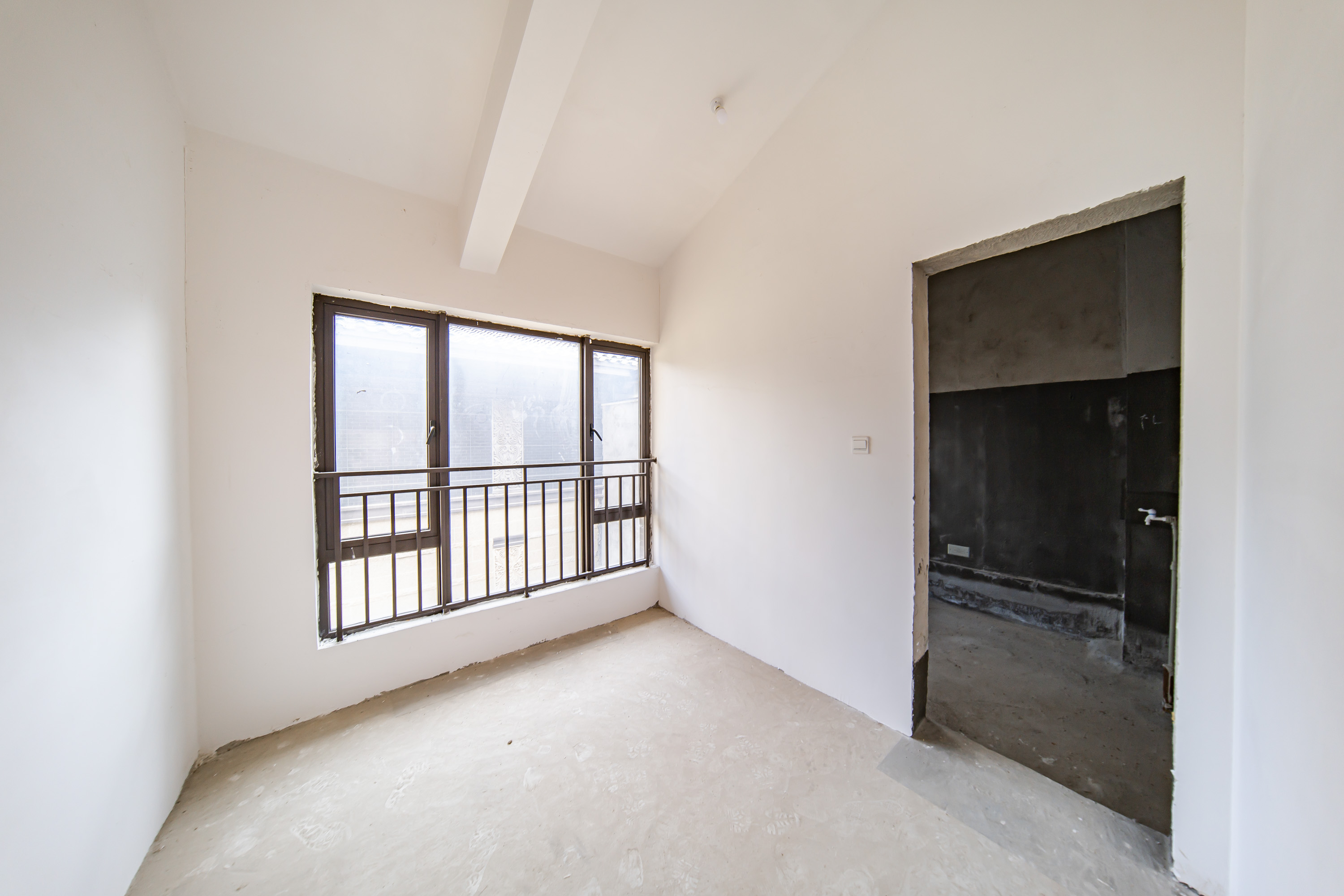 蓝光雍锦半岛  5室2厅3卫    450.0万 蓝光雍锦半岛  5室2厅3卫    450.0万其他