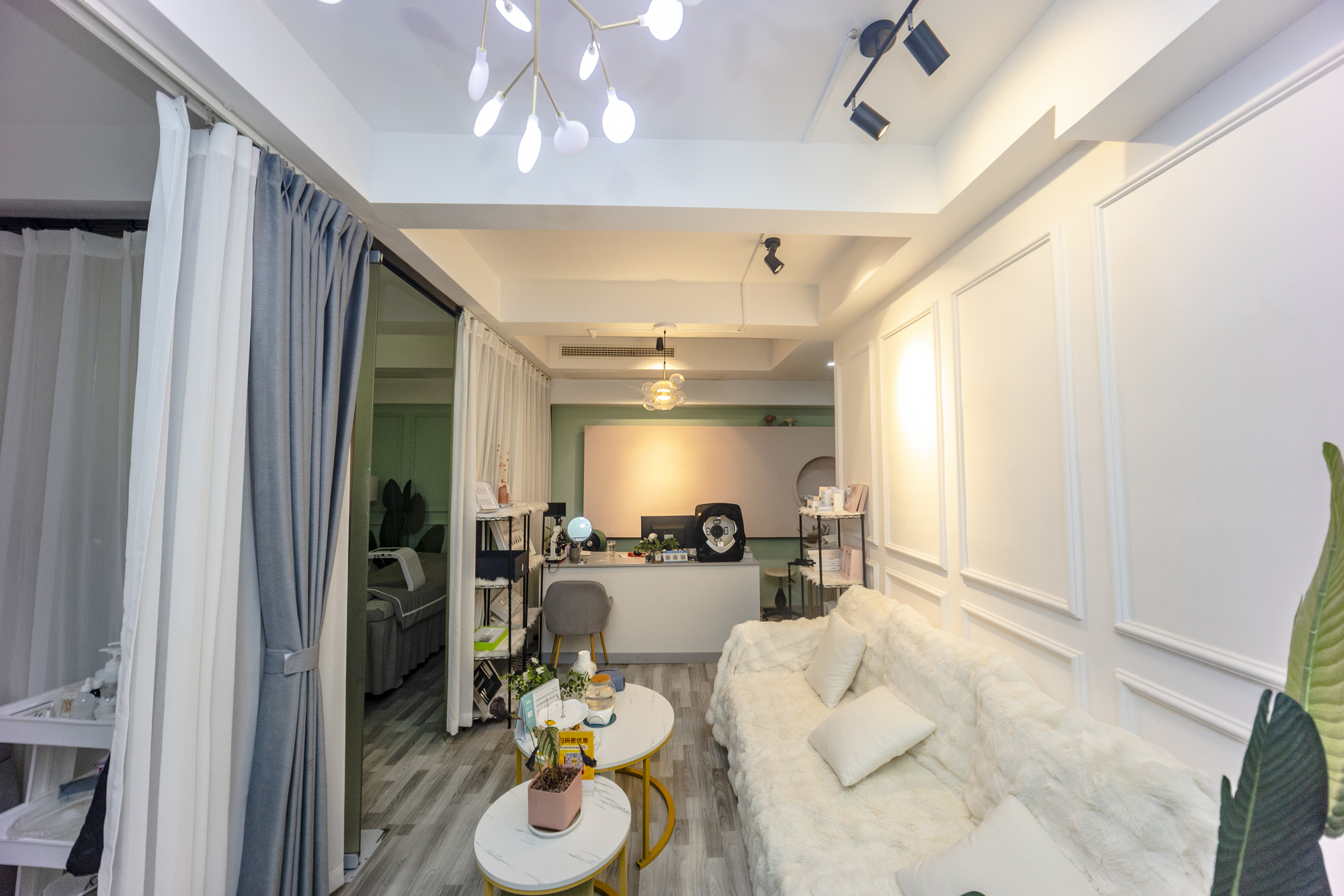 摩天一号 1室1厅1卫 54.0万 摩天一号 1室1厅1卫 54.0万其他