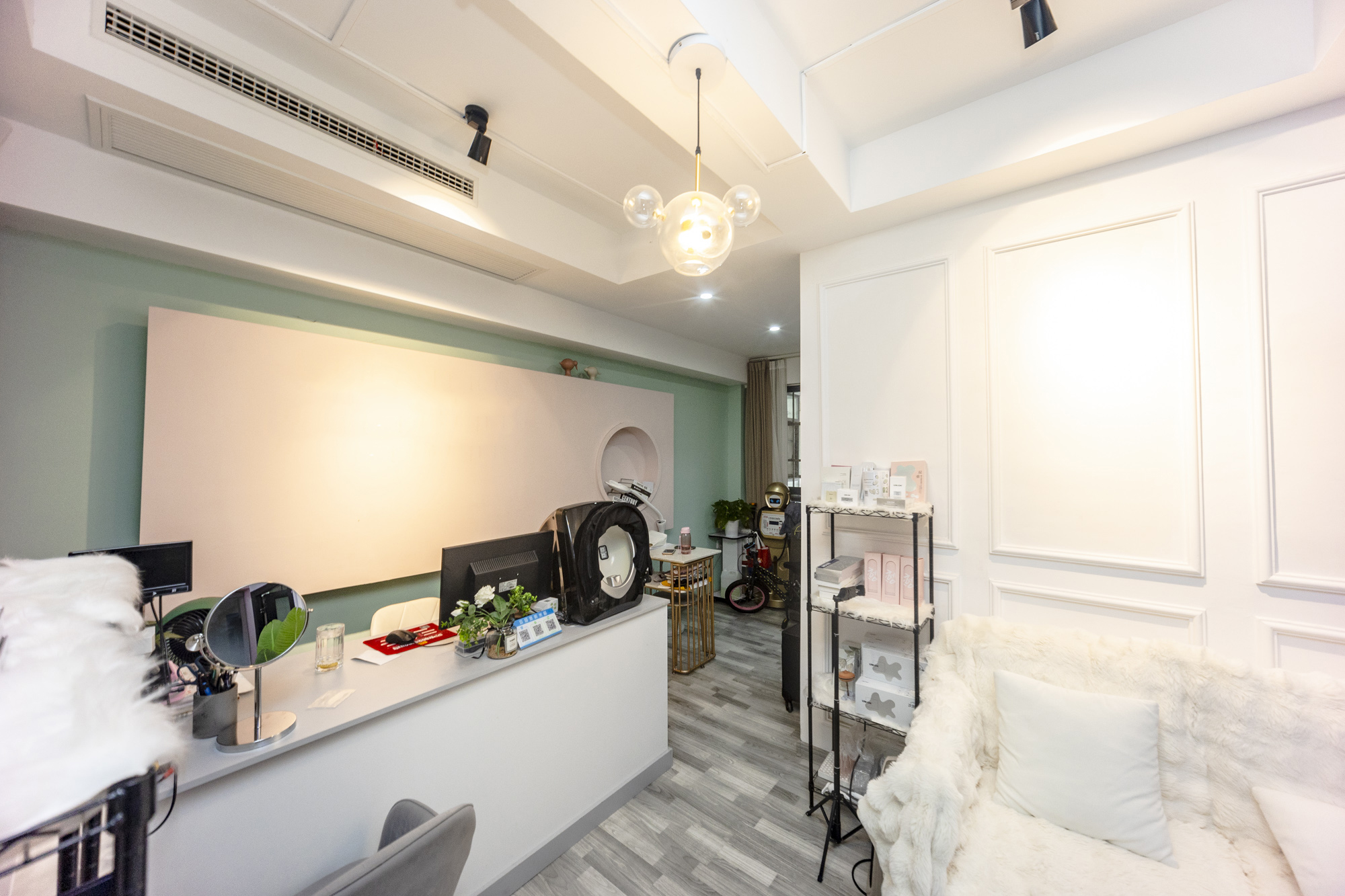 摩天一号 1室1厅1卫 54.0万 摩天一号 1室1厅1卫 54.0万其他