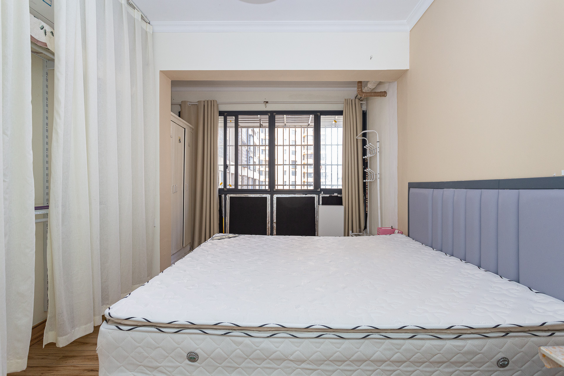 勤诚达新界  1室1厅1卫    43.8万 勤诚达新界  1室1厅1卫    43.8万卧室