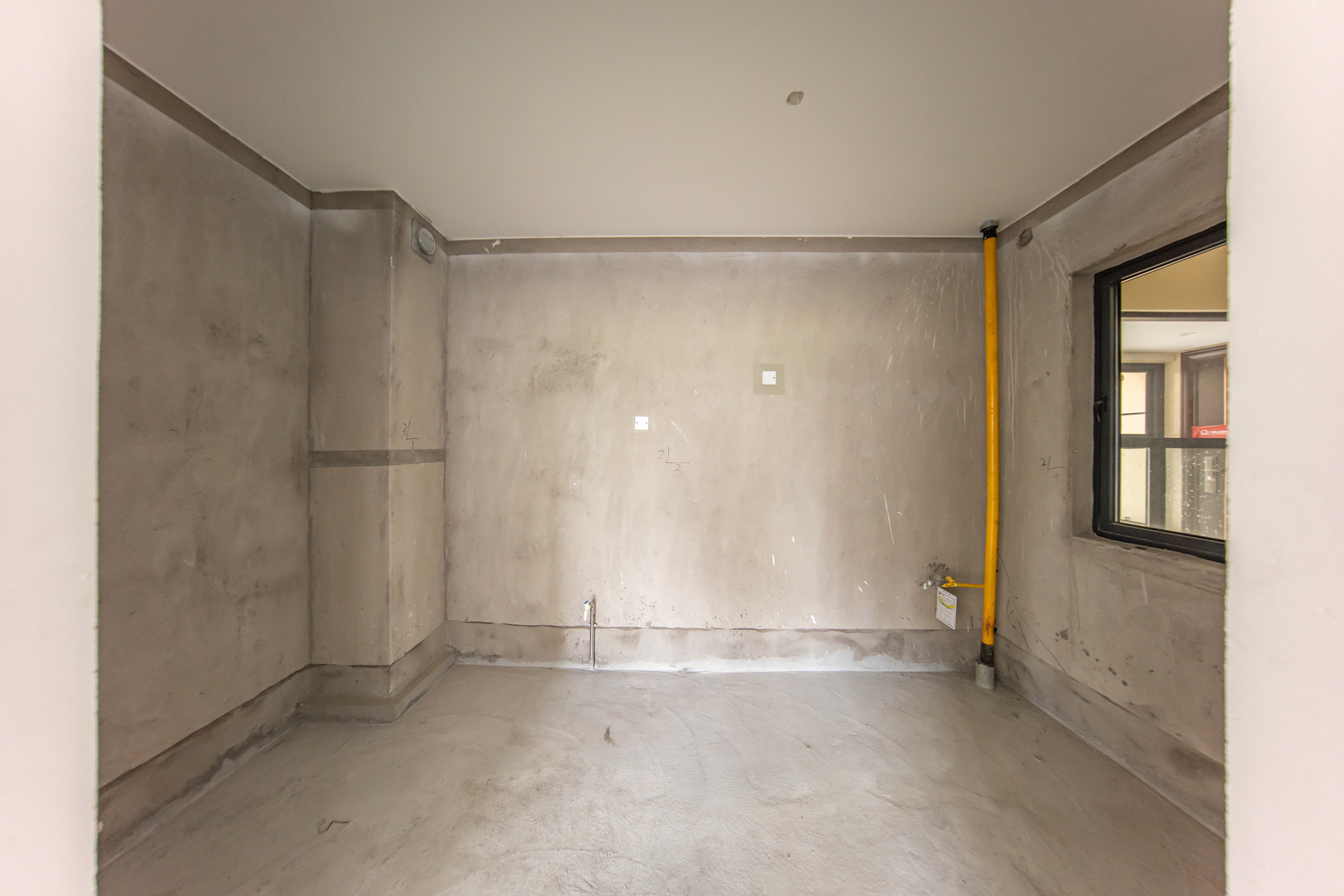 建投象山国际  5室2厅2卫    238.0万 建投象山国际  5室2厅2卫    238.0万厨房