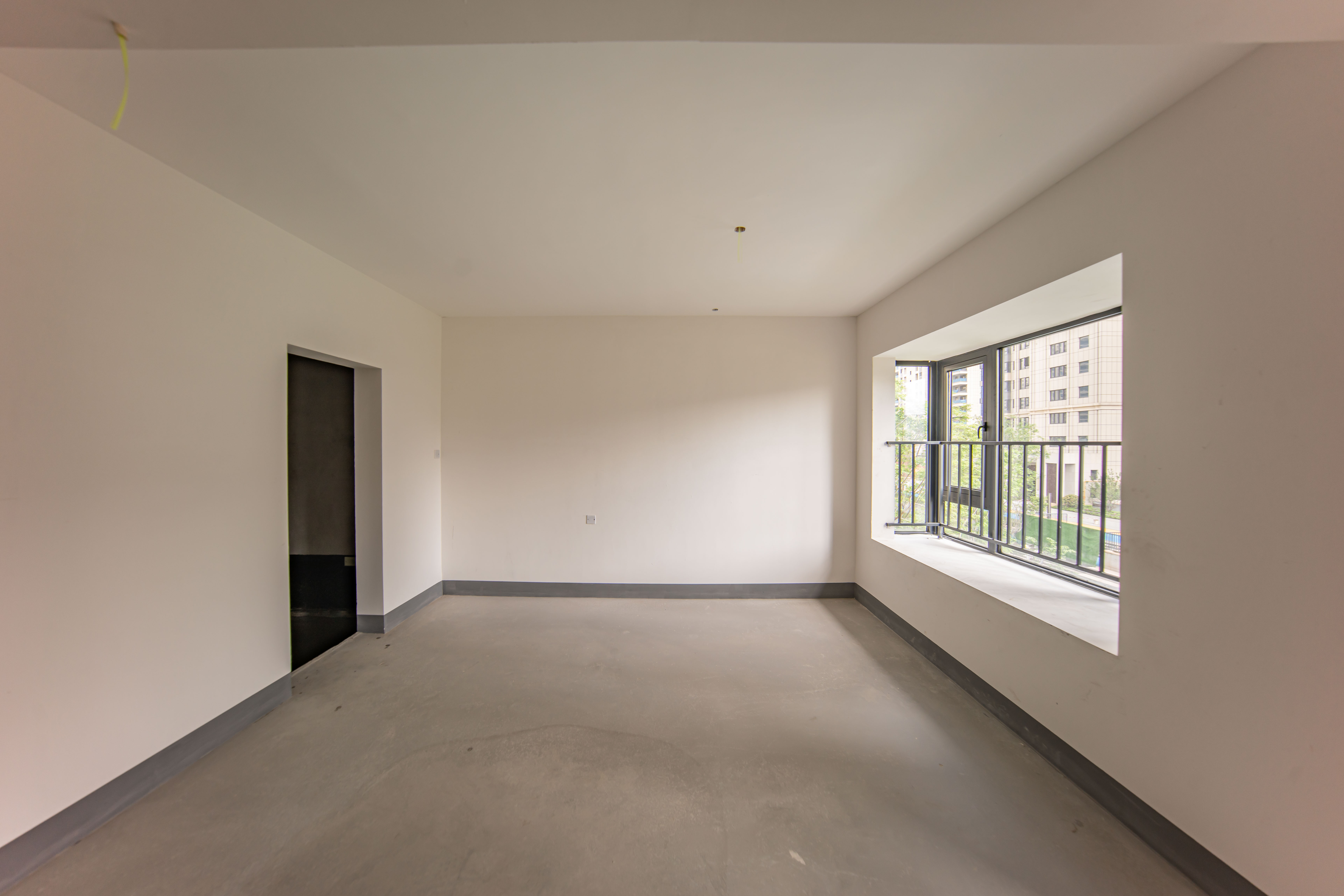 建投象山国际  5室2厅2卫    238.0万 建投象山国际  5室2厅2卫    238.0万卧室