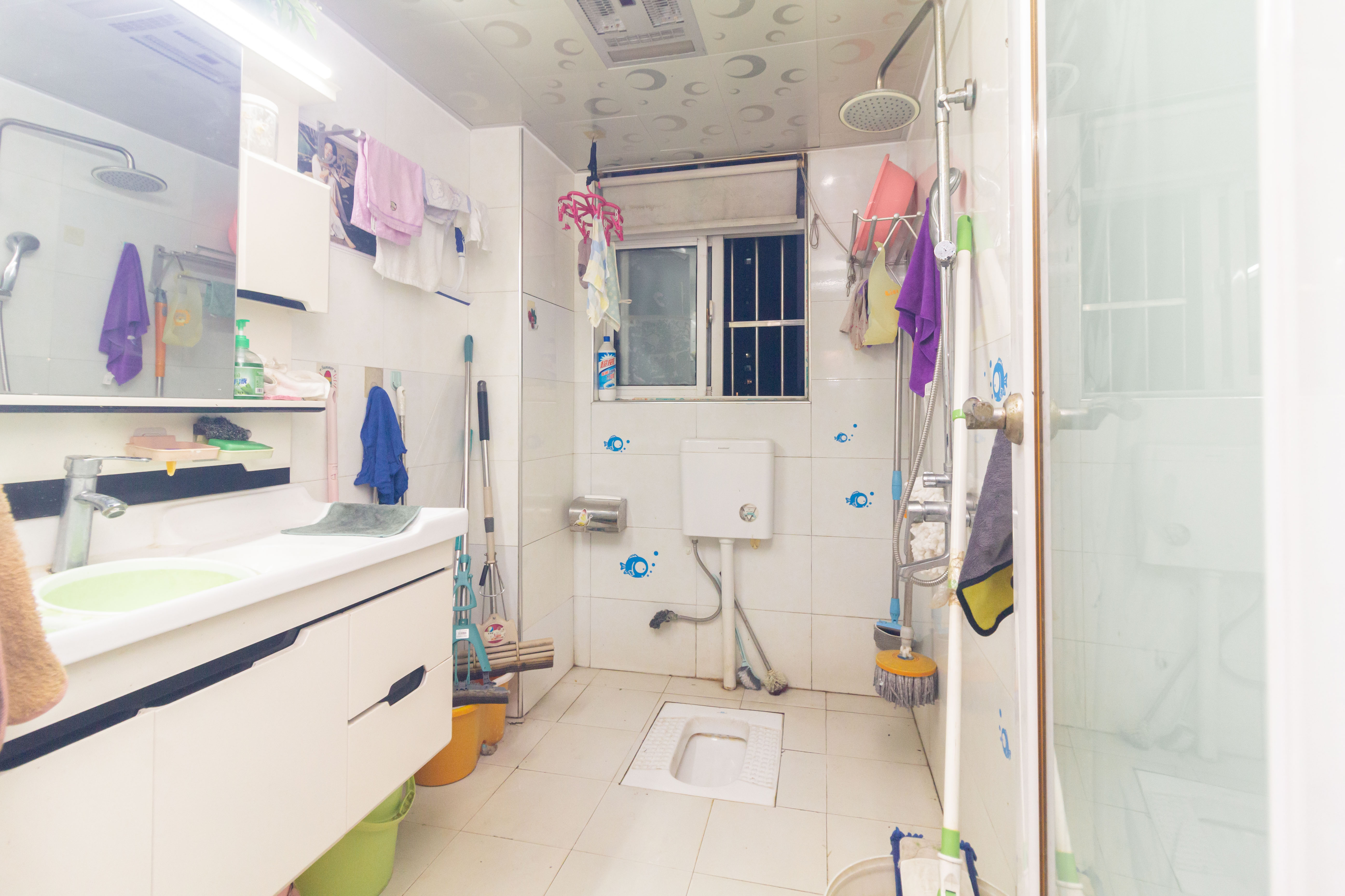 丁家高层公寓(领尚公寓)  4室2厅2卫    69.8万 丁家高层公寓(领尚公寓)  4室2厅2卫    69.8万卫生间