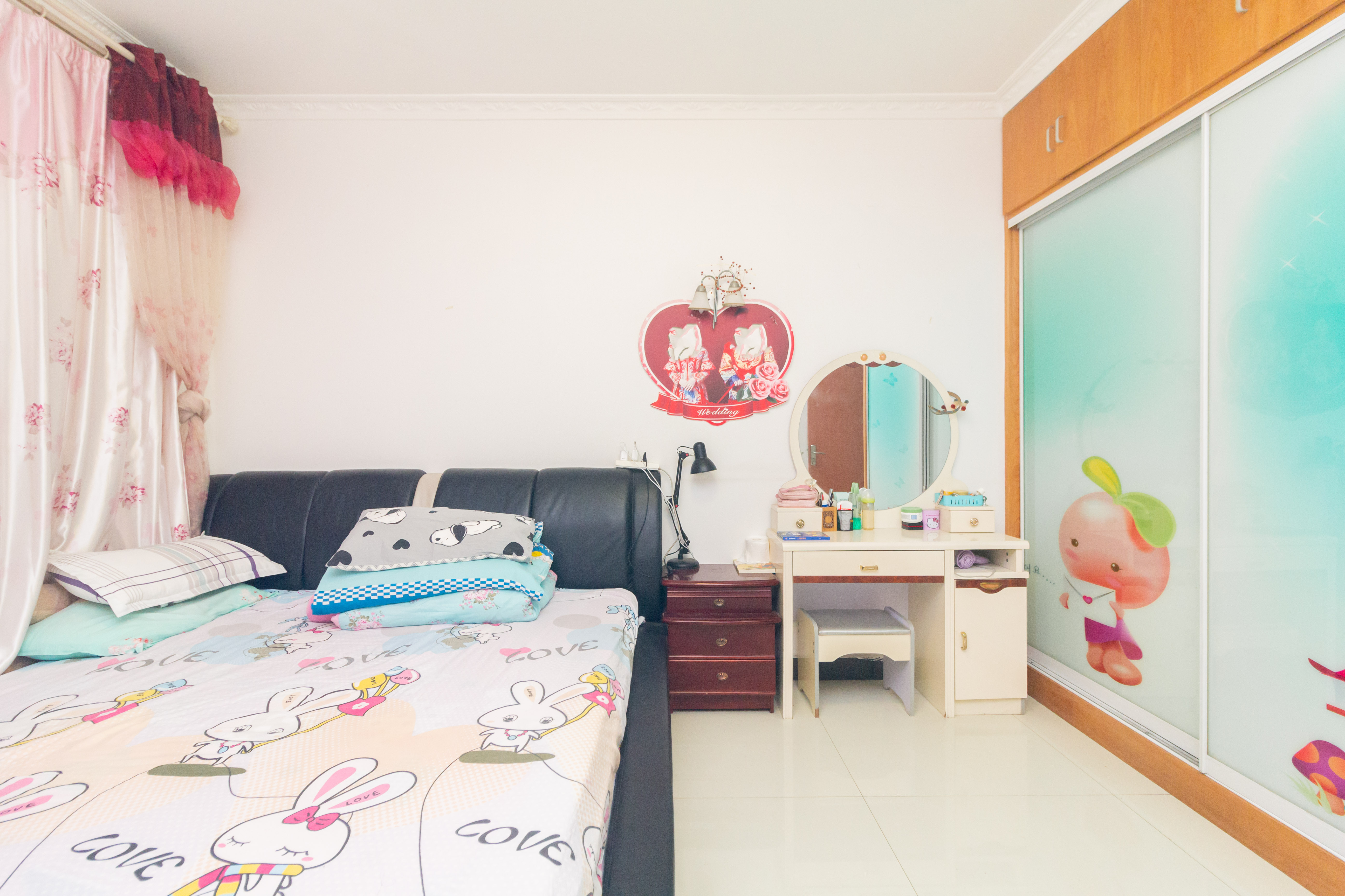 丁家高层公寓(领尚公寓)  4室2厅2卫    69.8万 丁家高层公寓(领尚公寓)  4室2厅2卫    69.8万卧室