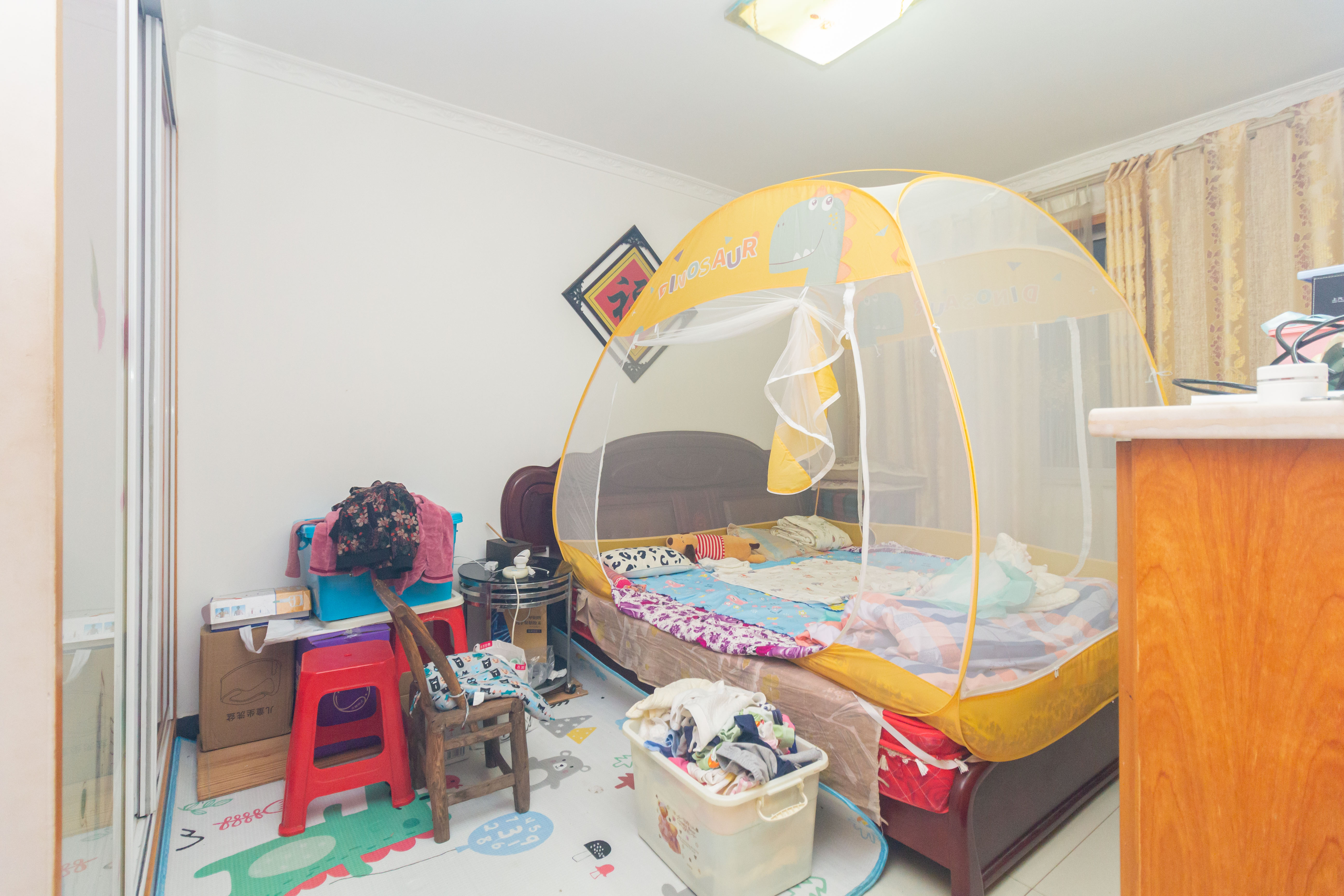 丁家高层公寓(领尚公寓)  4室2厅2卫    69.8万 丁家高层公寓(领尚公寓)  4室2厅2卫    69.8万卧室