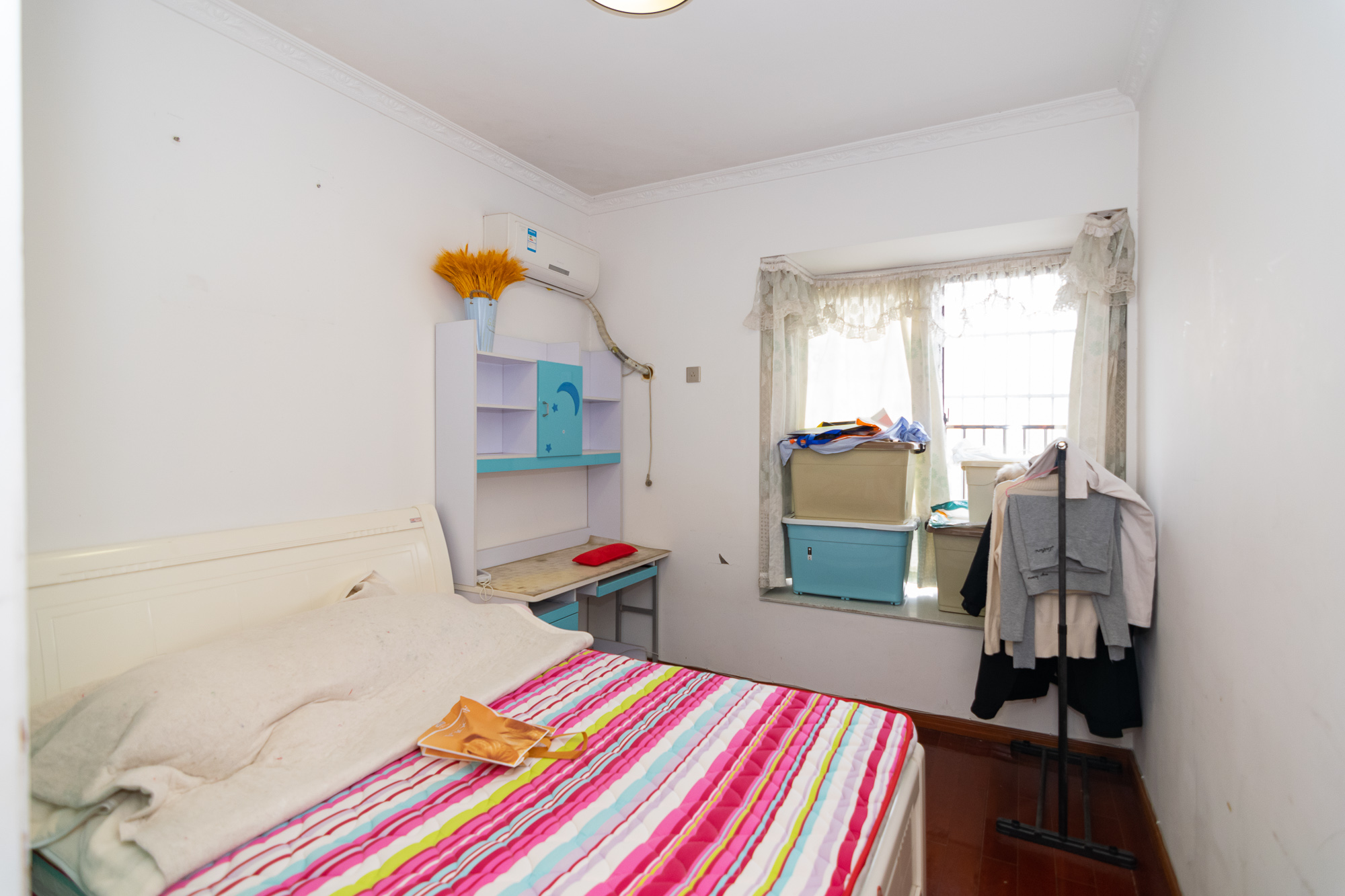 联诚国际城  3室2厅1卫    80.0万卧室