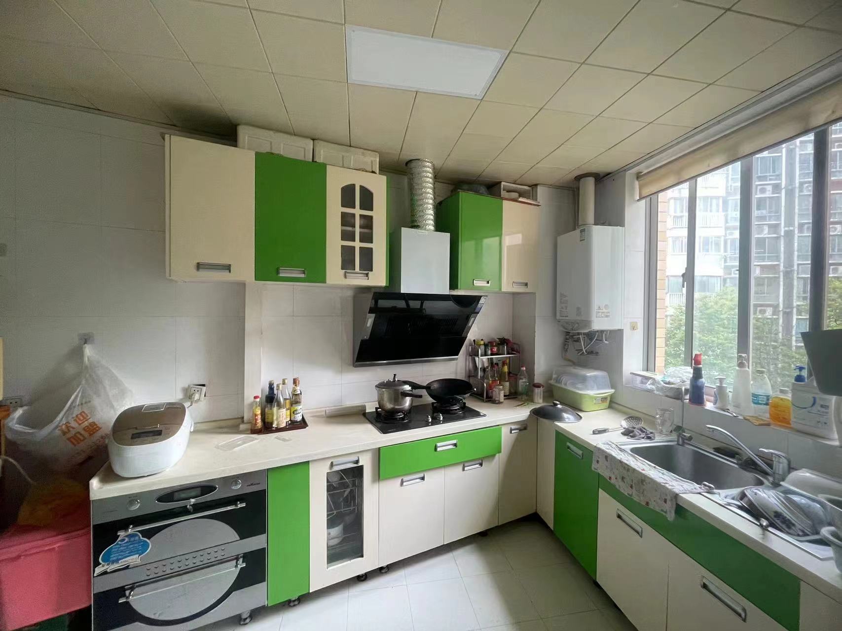 湘银二期世纪花园 3室2厅2卫 61.0万 湘银二期世纪花园 3室2厅2卫 61.0万室内图