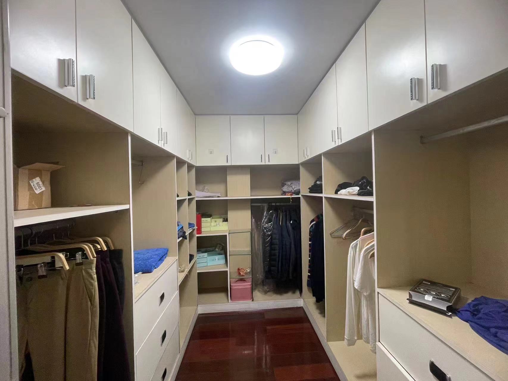 湘银二期世纪花园 3室2厅2卫 61.0万 湘银二期世纪花园 3室2厅2卫 61.0万室内图