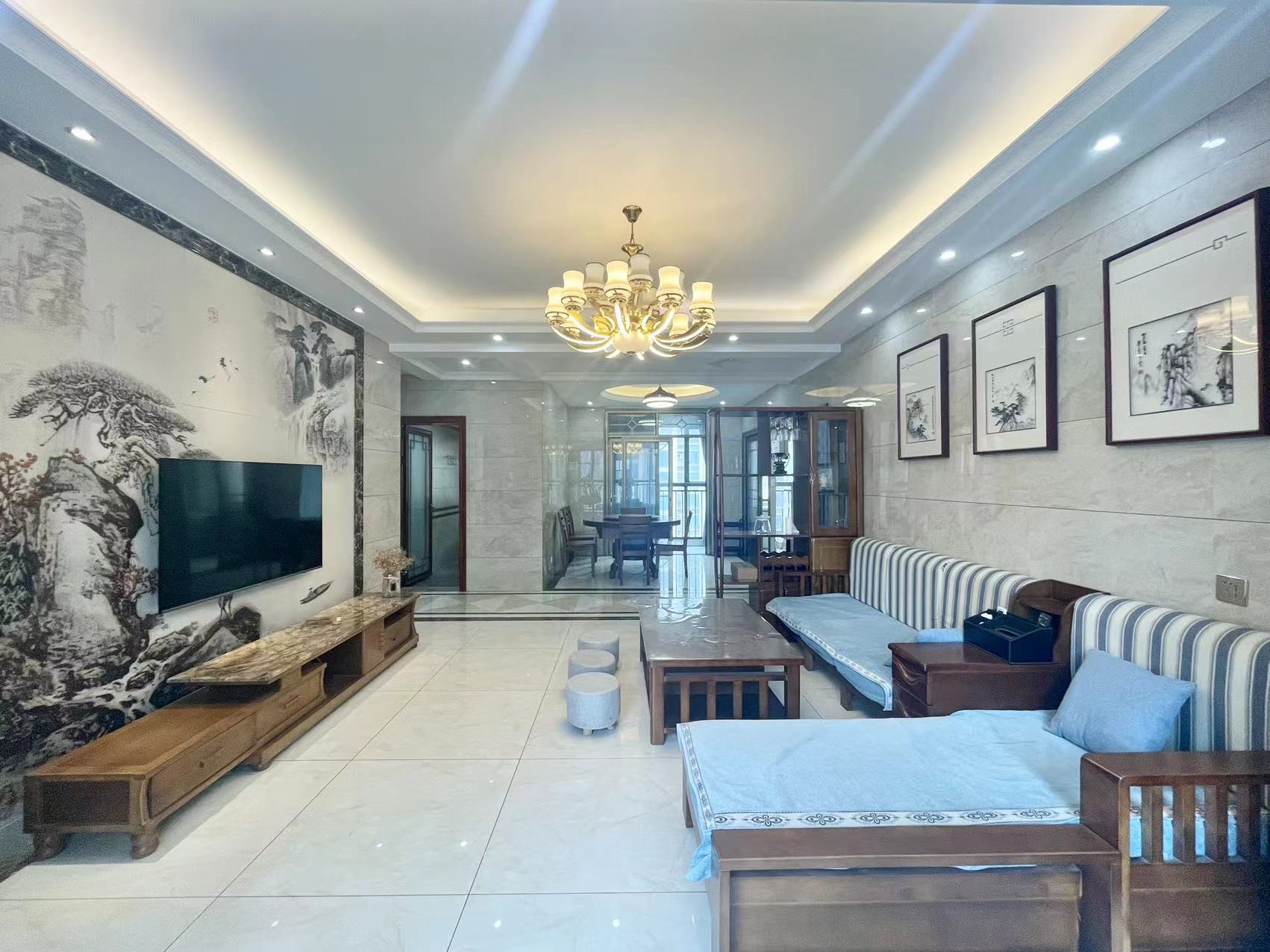 山水印象 4室2厅2卫 83.0万 山水印象 4室2厅2卫 83.0万室内图