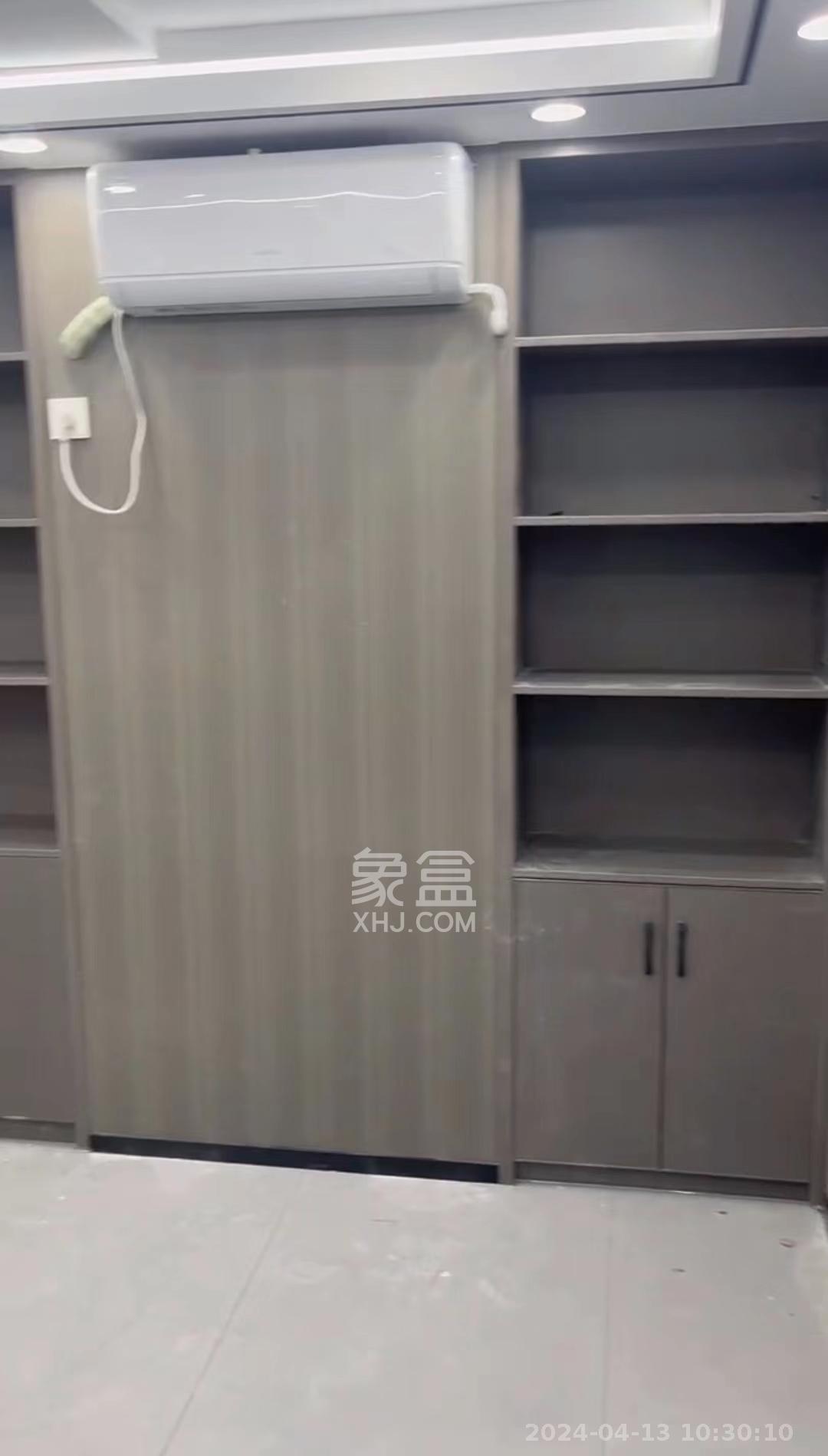 湘域中央  4室1厅1卫   10200.00元/月室内图