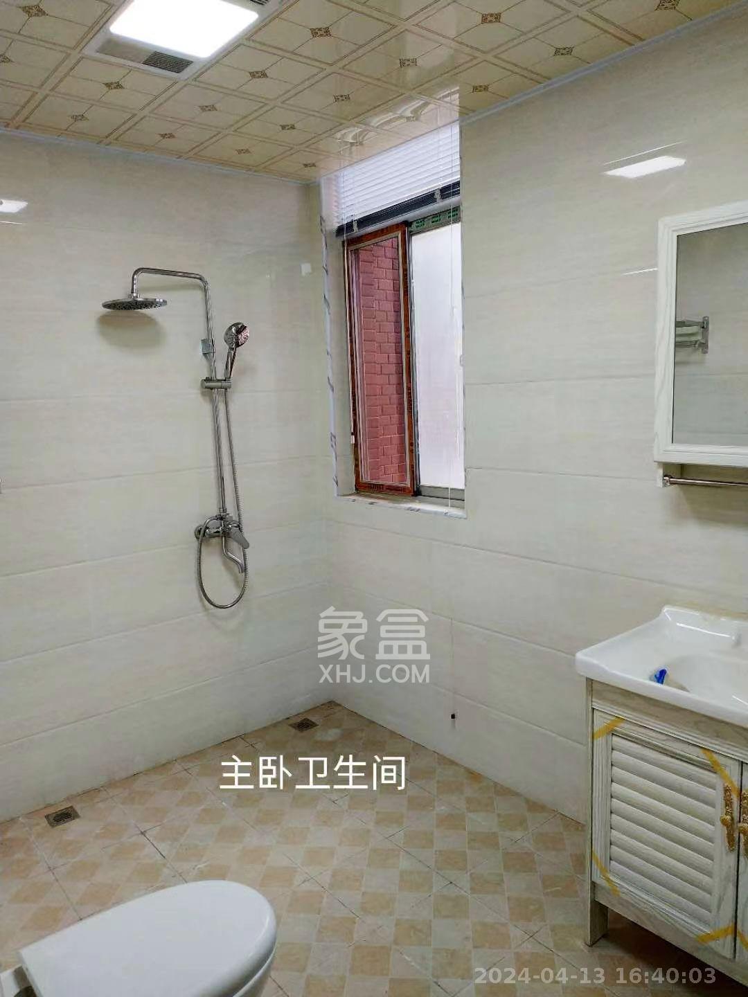 德泽苑  3室2厅2卫   2600.00元/月室内图