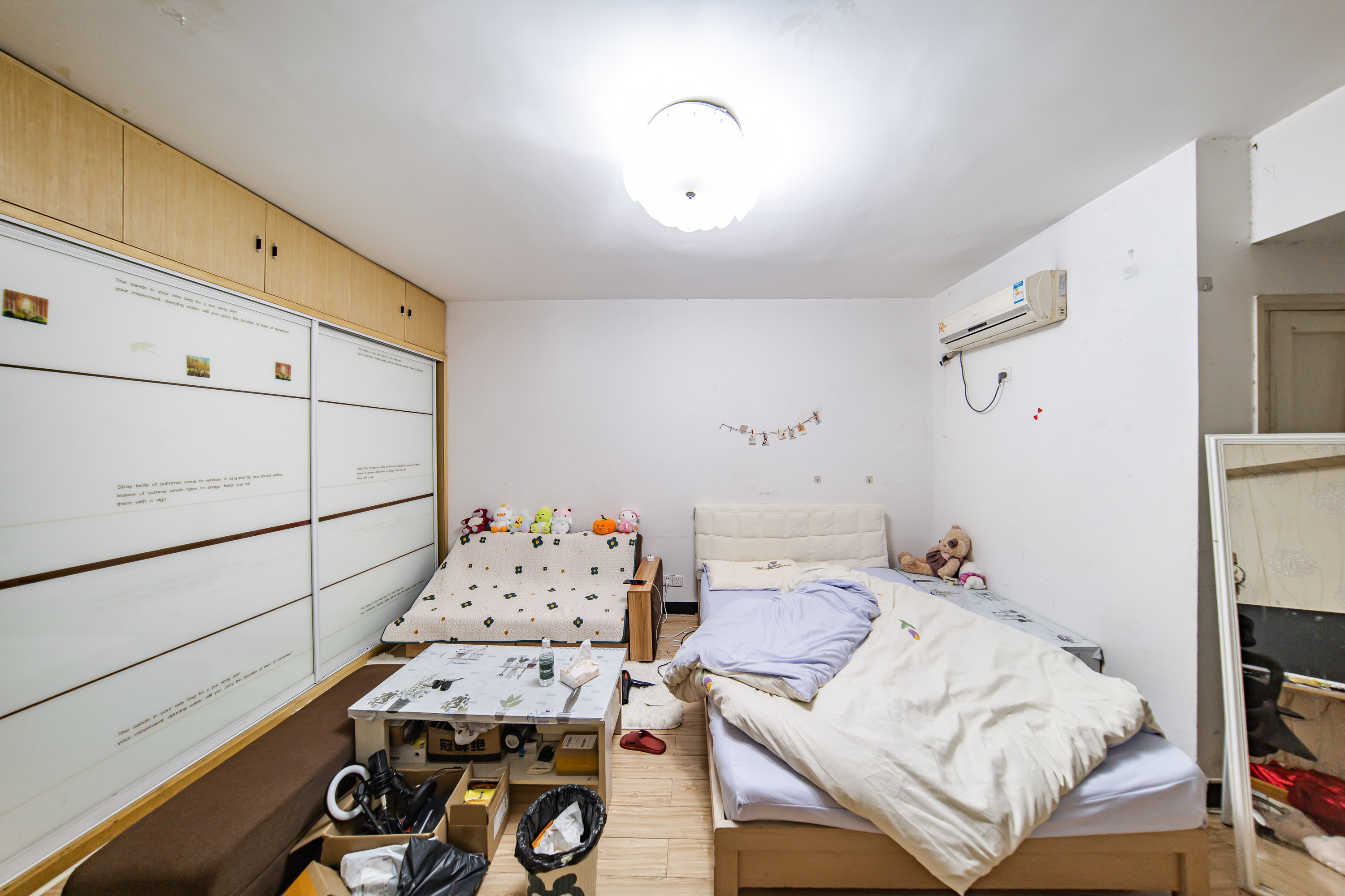 阳光100二期 1室1厅1卫 25.97万 阳光100二期 1室1厅1卫 25.97万客厅