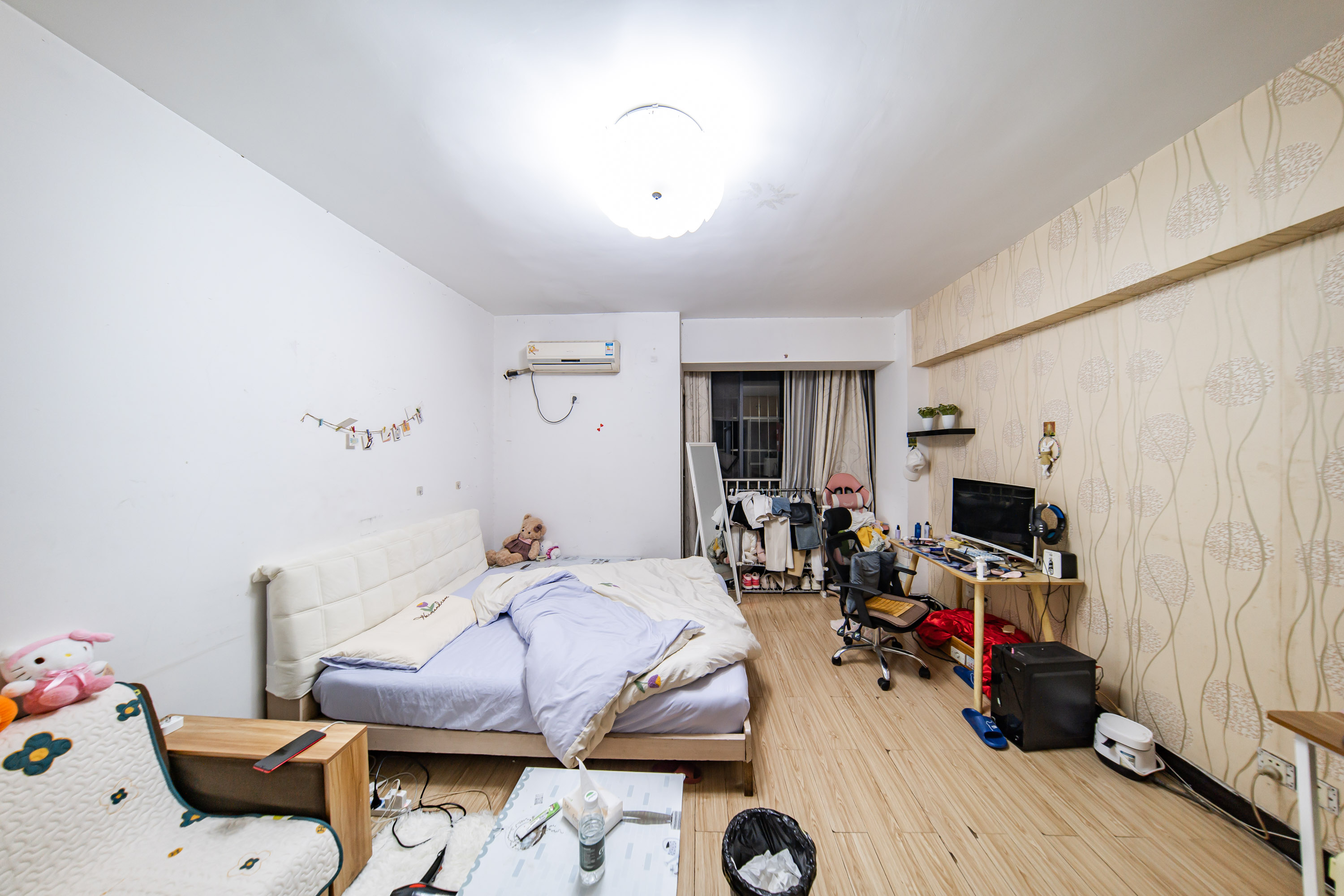 阳光100二期 1室1厅1卫 25.97万 阳光100二期 1室1厅1卫 25.97万卧室