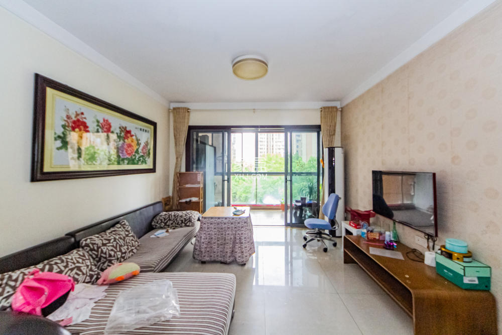 珠江花城三期锦鲤  3室2厅2卫    94.0万