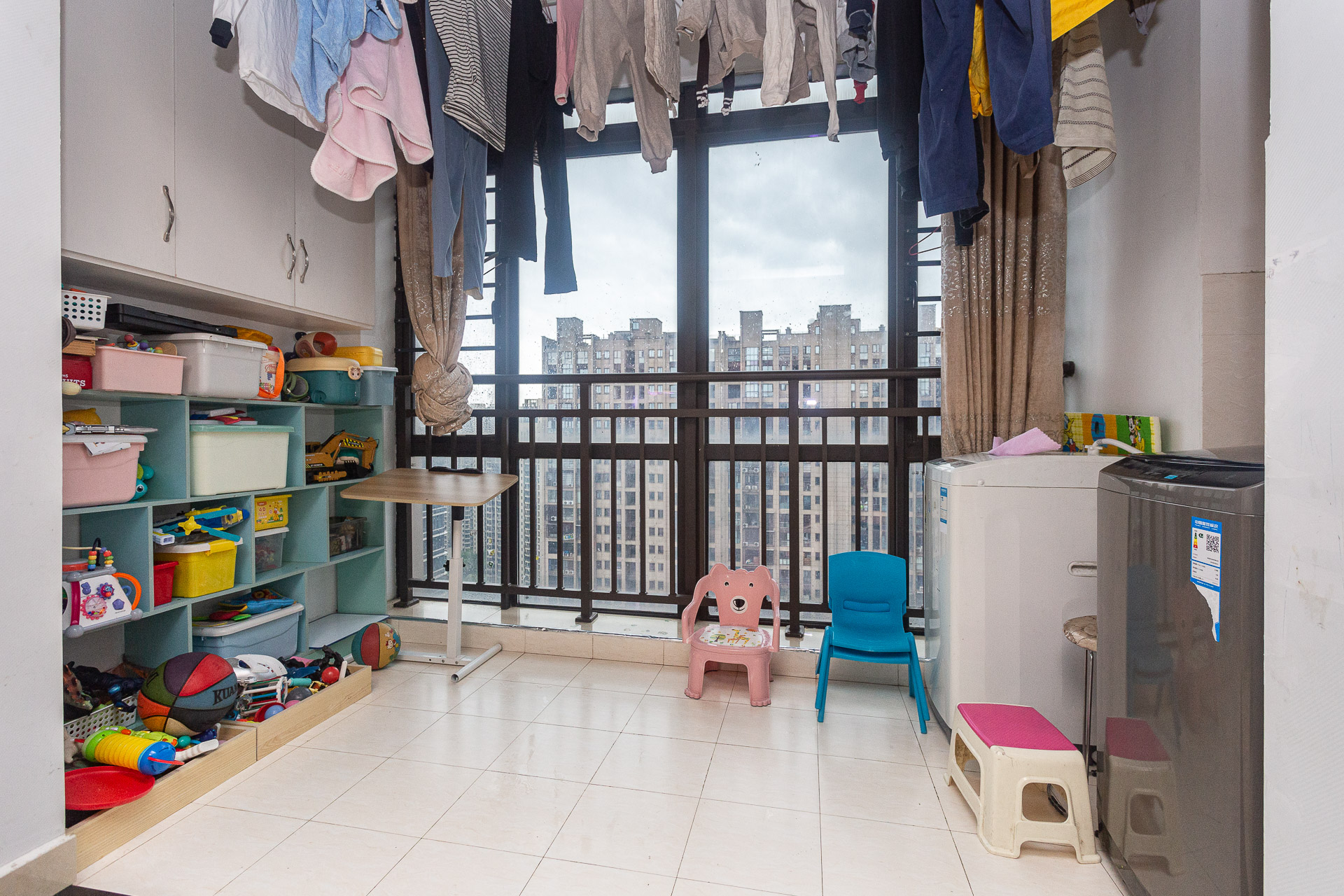 长燃新奥佳园 2室2厅1卫 71.0万 长燃新奥佳园 2室2厅1卫 71.0万阳台