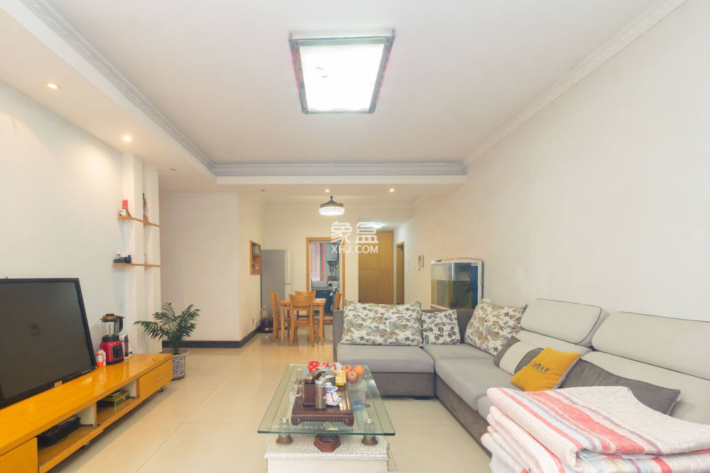 东城名苑  3室2厅2卫    55.8万