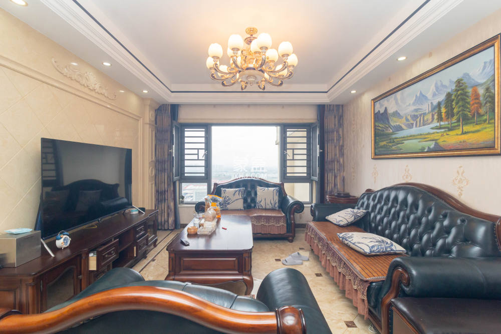 金科天悦（金科美邻汇）  3室2厅2卫    75.0万