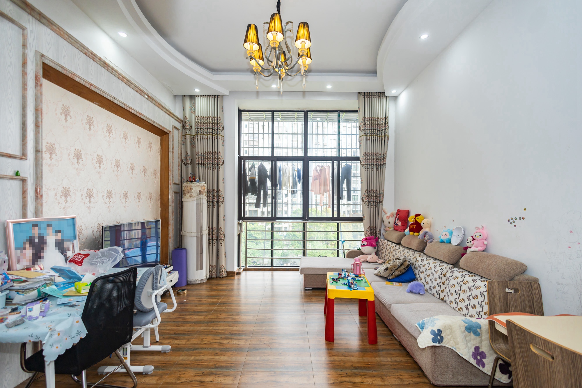 领秀星城(领秀新城) 2室2厅1卫 66.0万 领秀星城(领秀新城) 2室2厅1卫 66.0万客厅