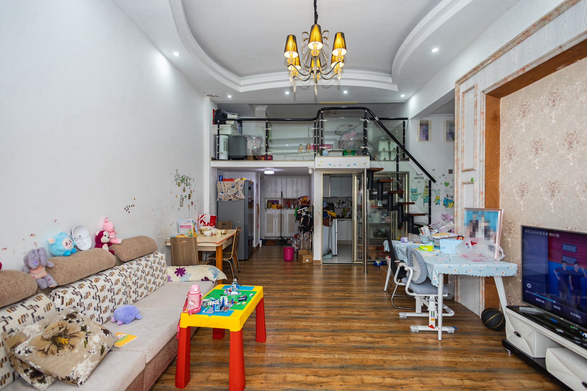 领秀星城(领秀新城) 2室2厅1卫 66.0万 领秀星城(领秀新城) 2室2厅1卫 66.0万客厅