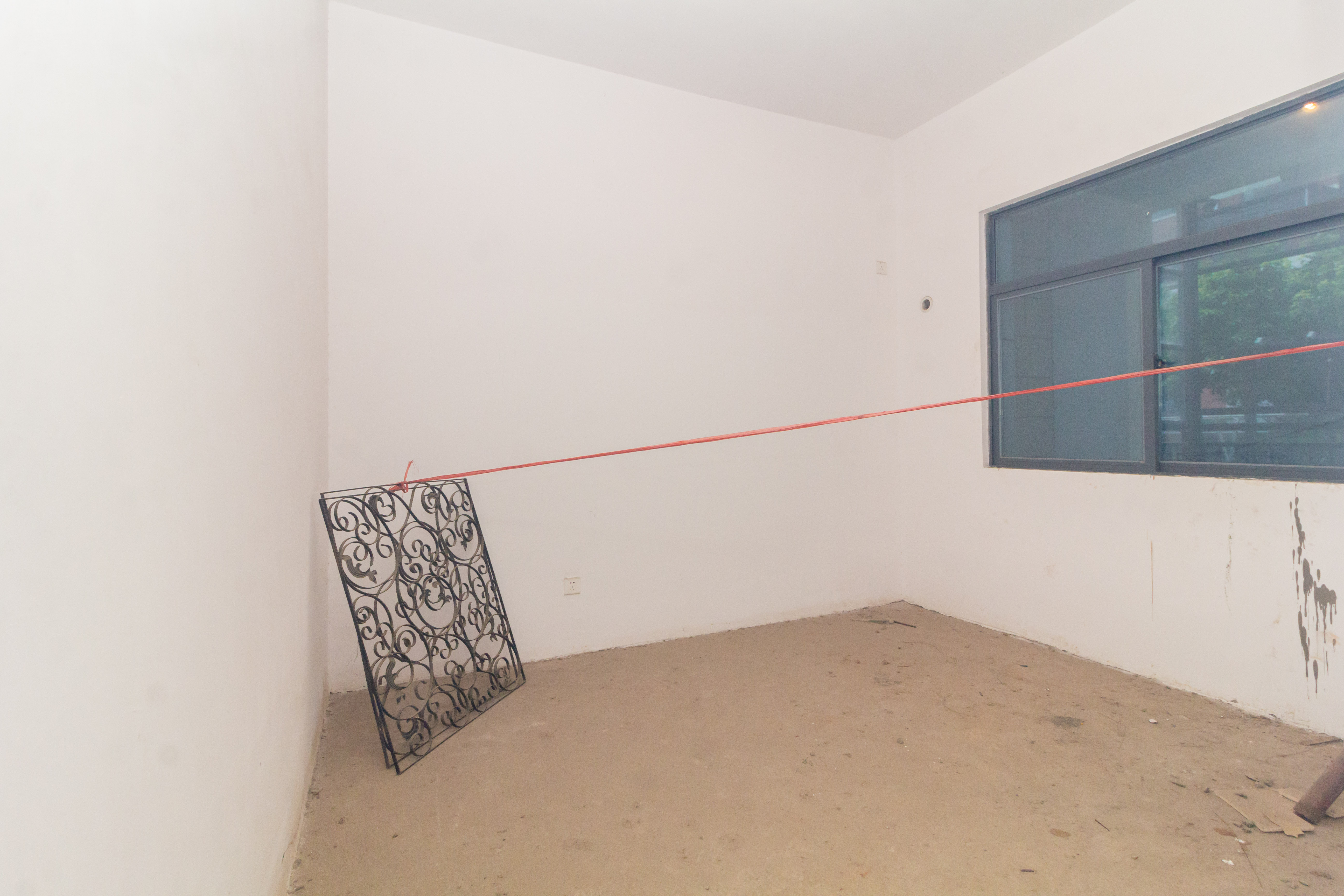 辉宏橄榄城  7室3厅3卫    208.0万 辉宏橄榄城  7室3厅3卫    208.0万卧室