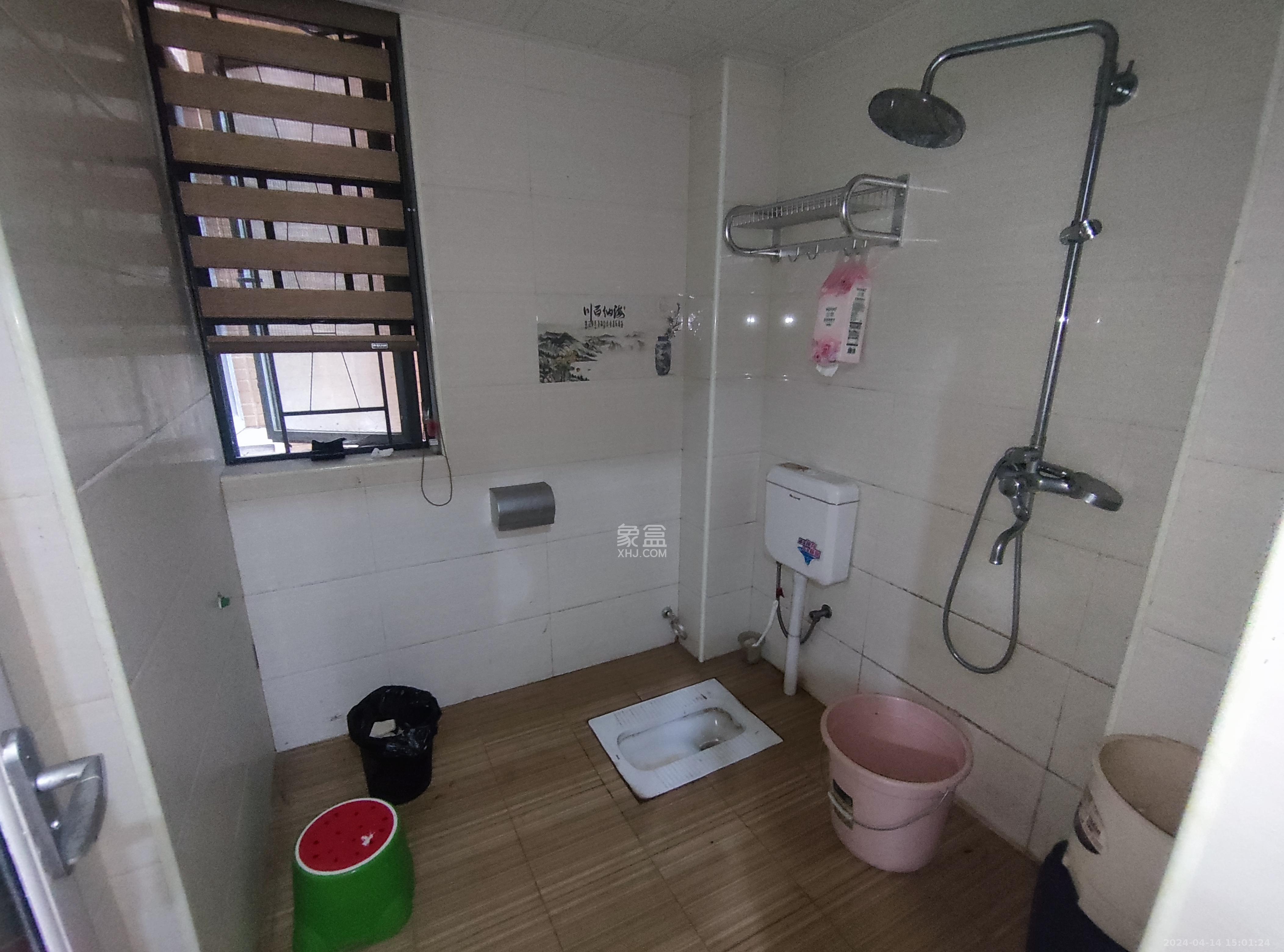 中城丽景香山园  3室2厅1卫   5500.00元/月室内图