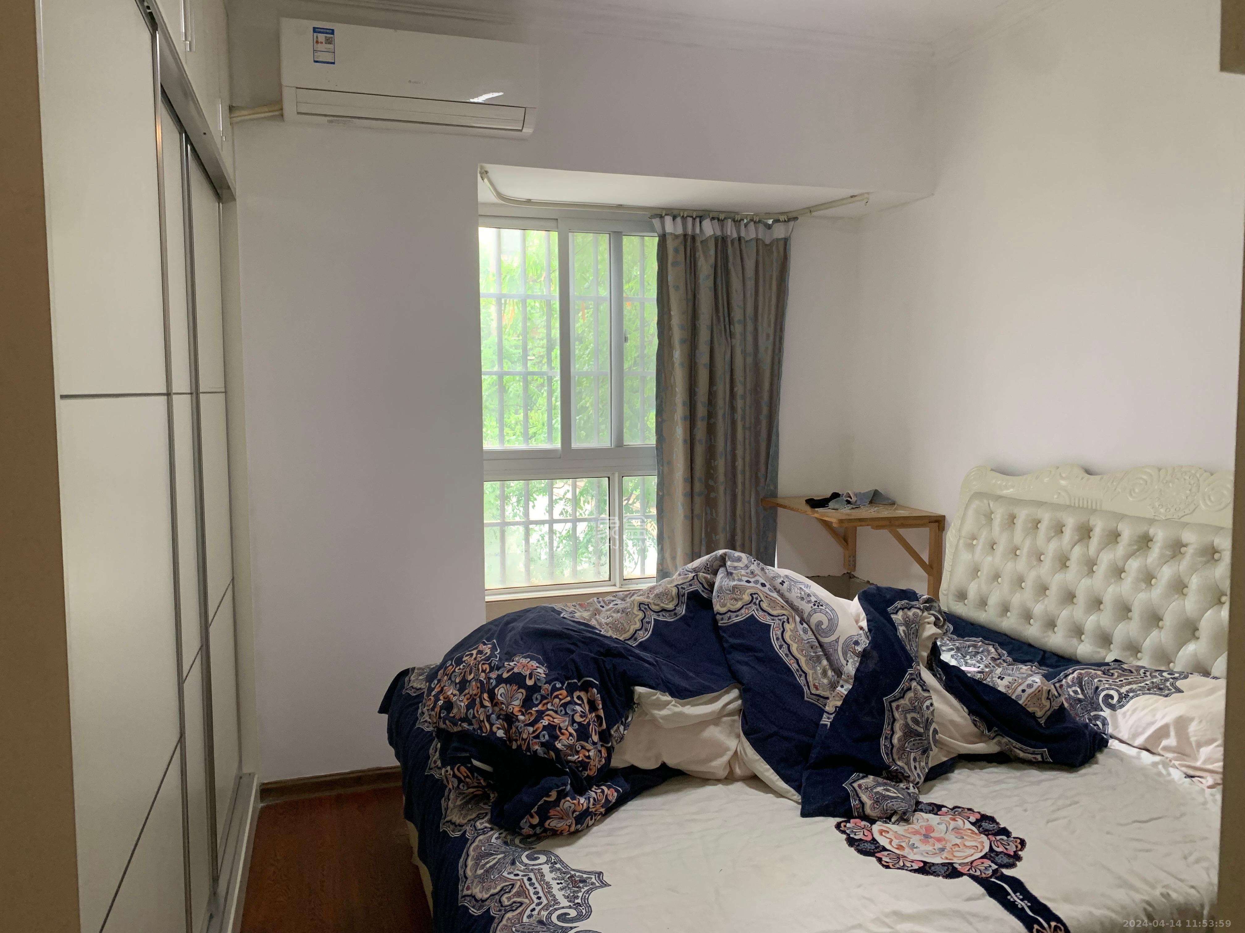 湘府十城（汇财御景湾新寓,汇财国际）  3室2厅2卫   2400.00元/月室内图