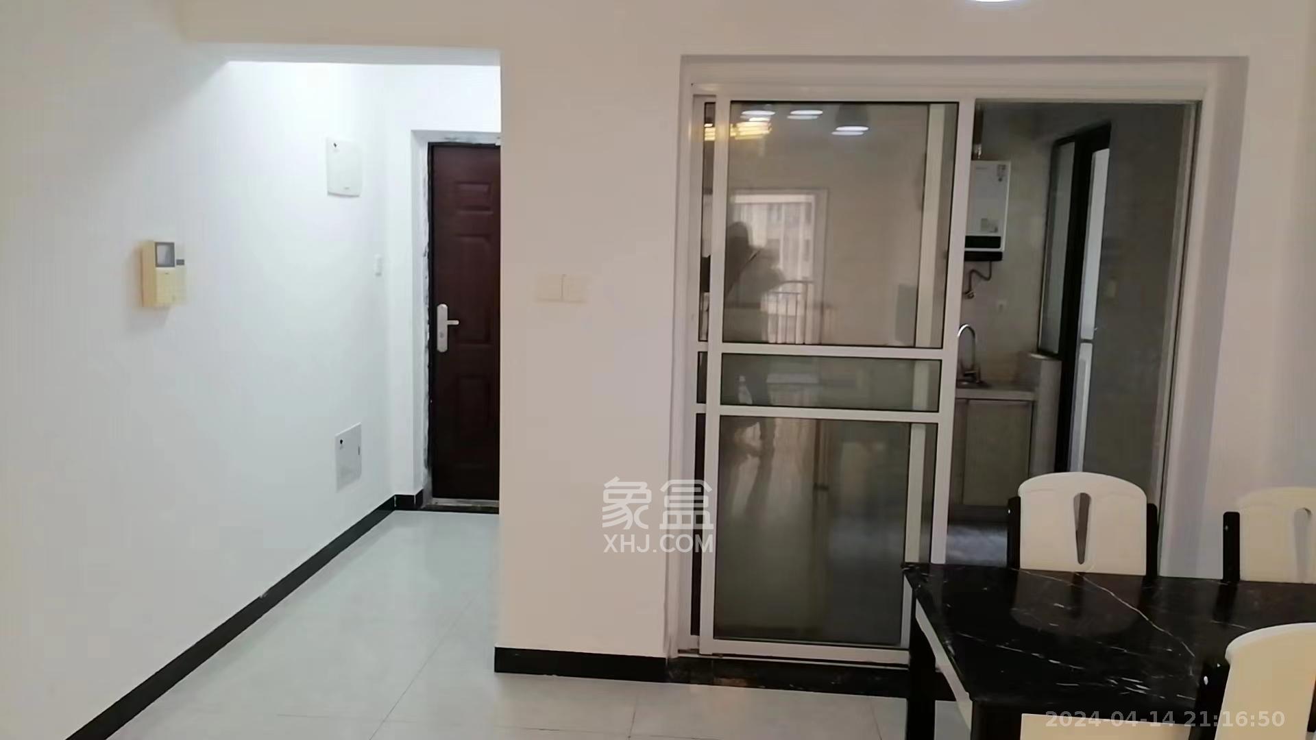 华润橡树湾  3室2厅2卫   2500.00元/月室内图