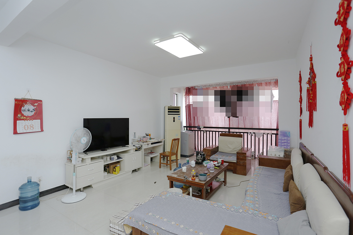 桎木嘴公寓  3室2厅2卫   59.80万室内图