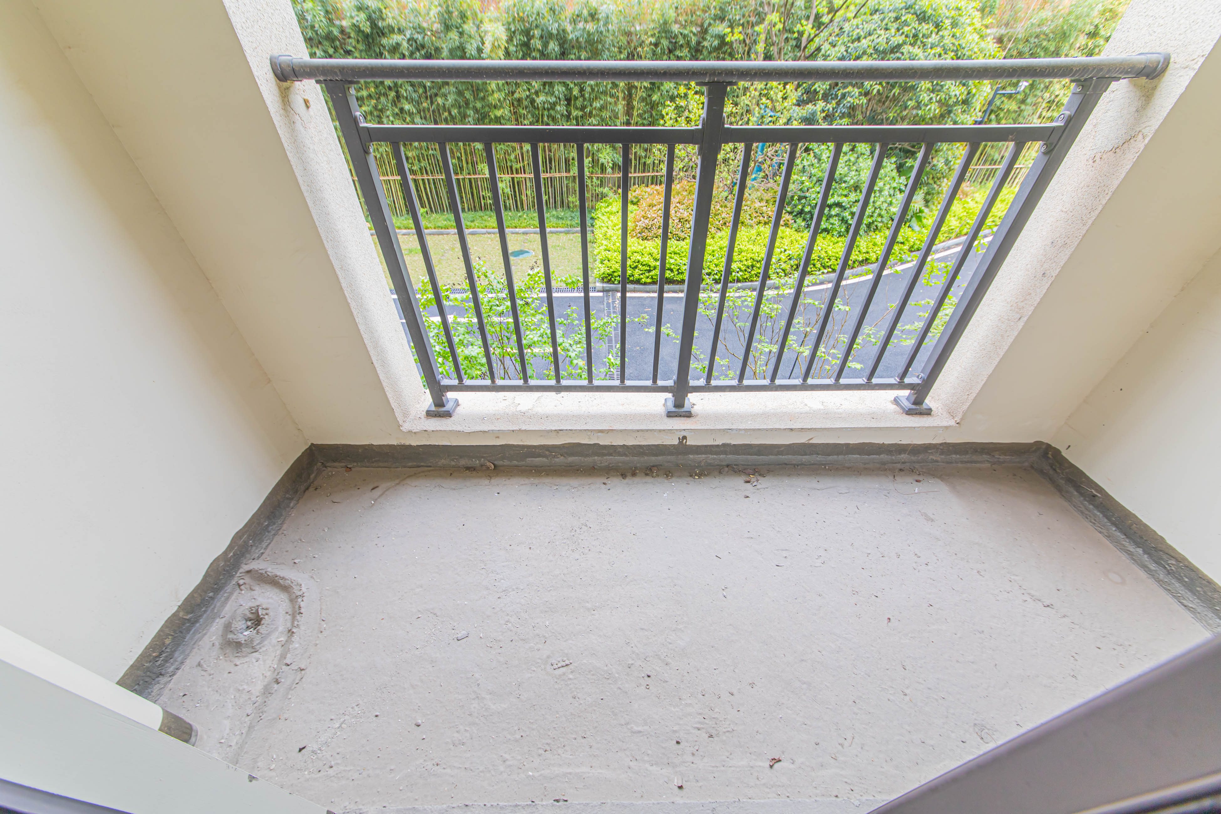 长沙美的梧桐庄园  4室2厅3卫    165.0万 长沙美的梧桐庄园  4室2厅3卫    165.0万阳台